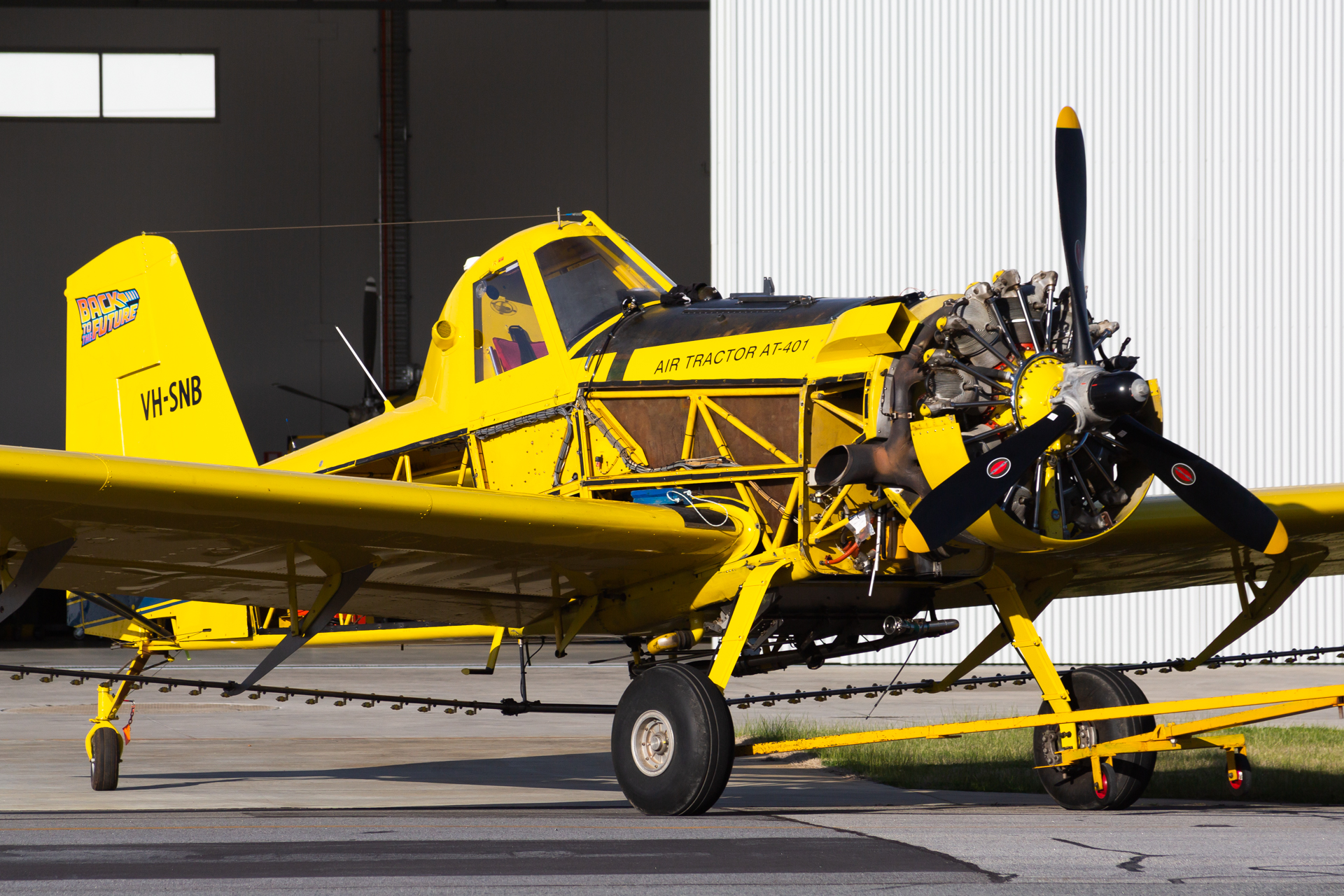 Full size: PRIVATE Air Tractor AT-401 VH-SNB at Perth Jandakot Airport