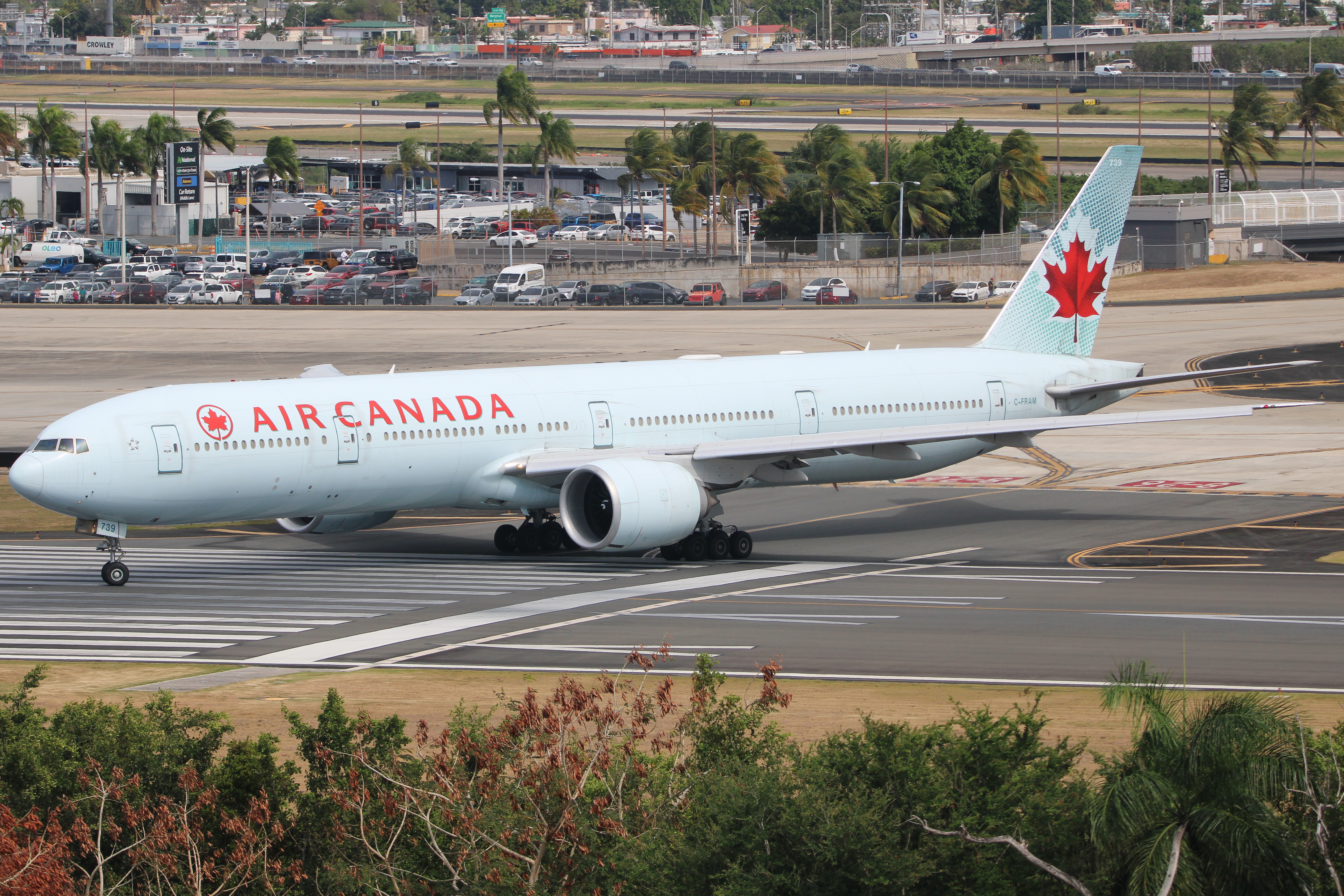Full size: Air Canada Boeing 777-300ER C-FRAM at San Juan Luis Munoz Marin International Airport
