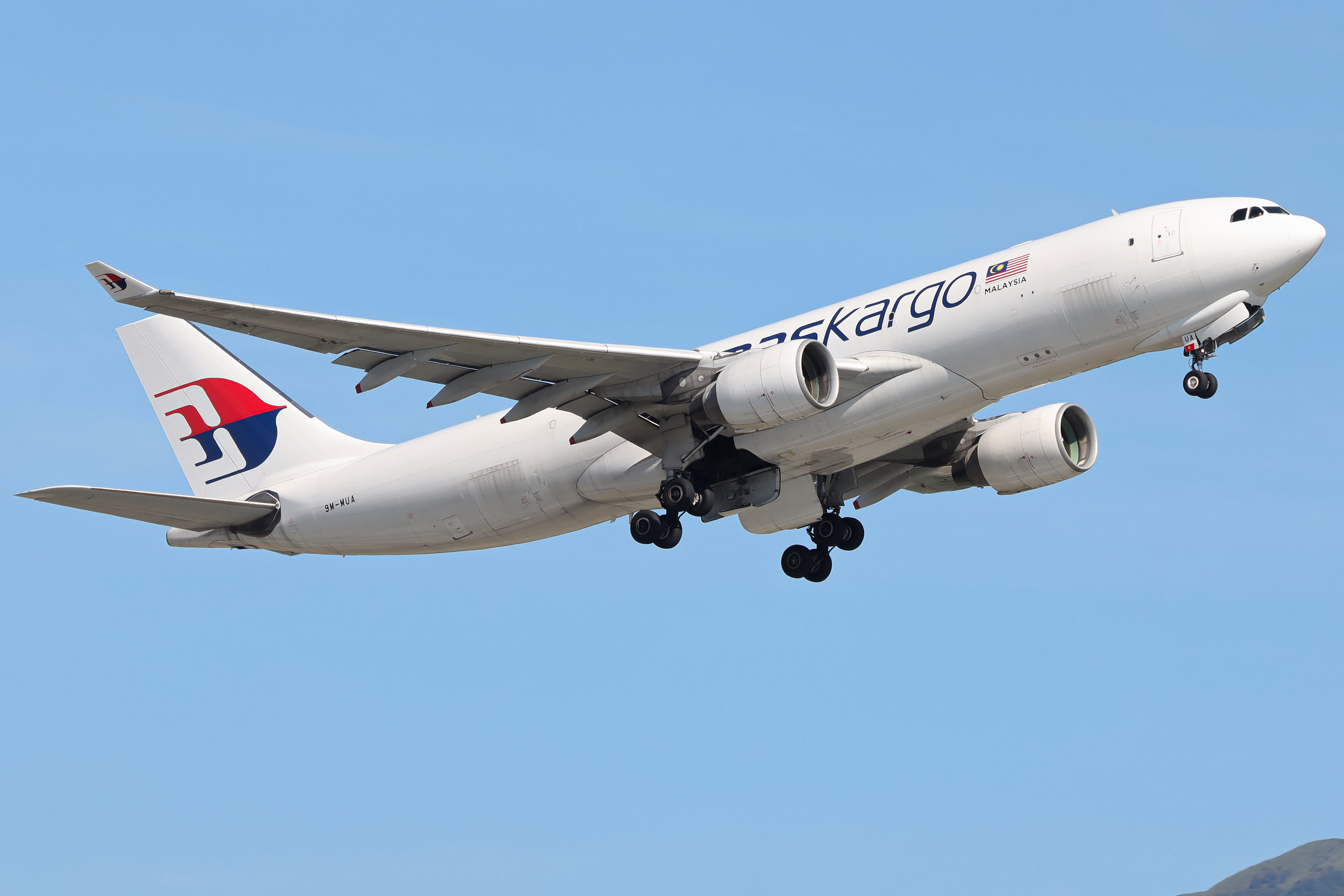 Full size: MASkargo Airbus A330-200F 9M-MUA at Hong Kong International Airport