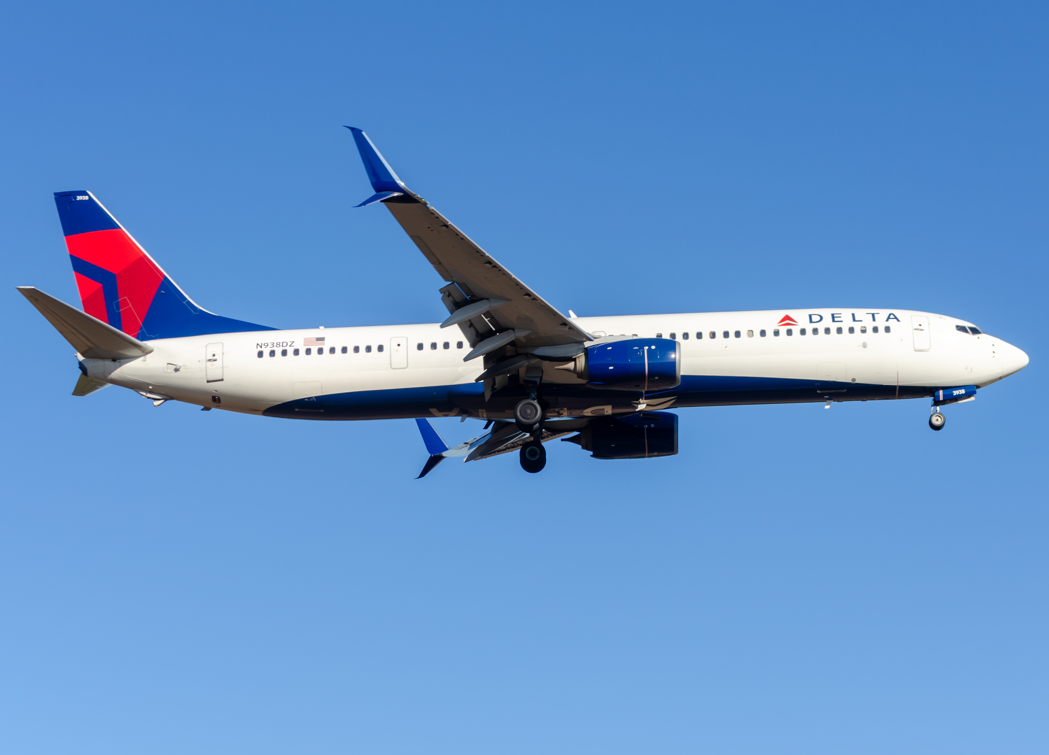 Full size: Delta Airlines Boeing 737-900ER N938DZ at Pensacola International Airport