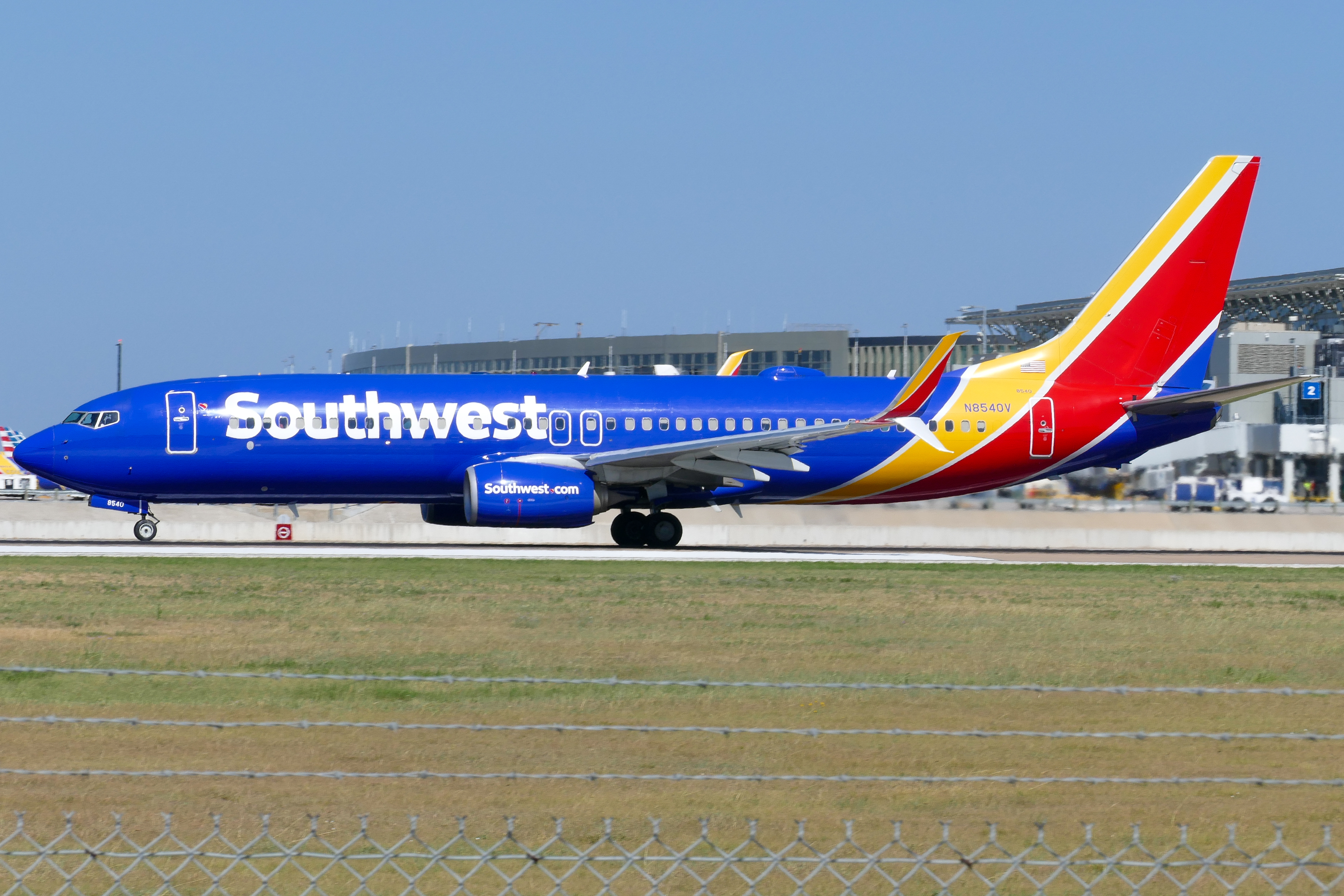 Full size: Southwest Airlines Boeing 737-800 N8540V at Austin-Bergstrom International Airport