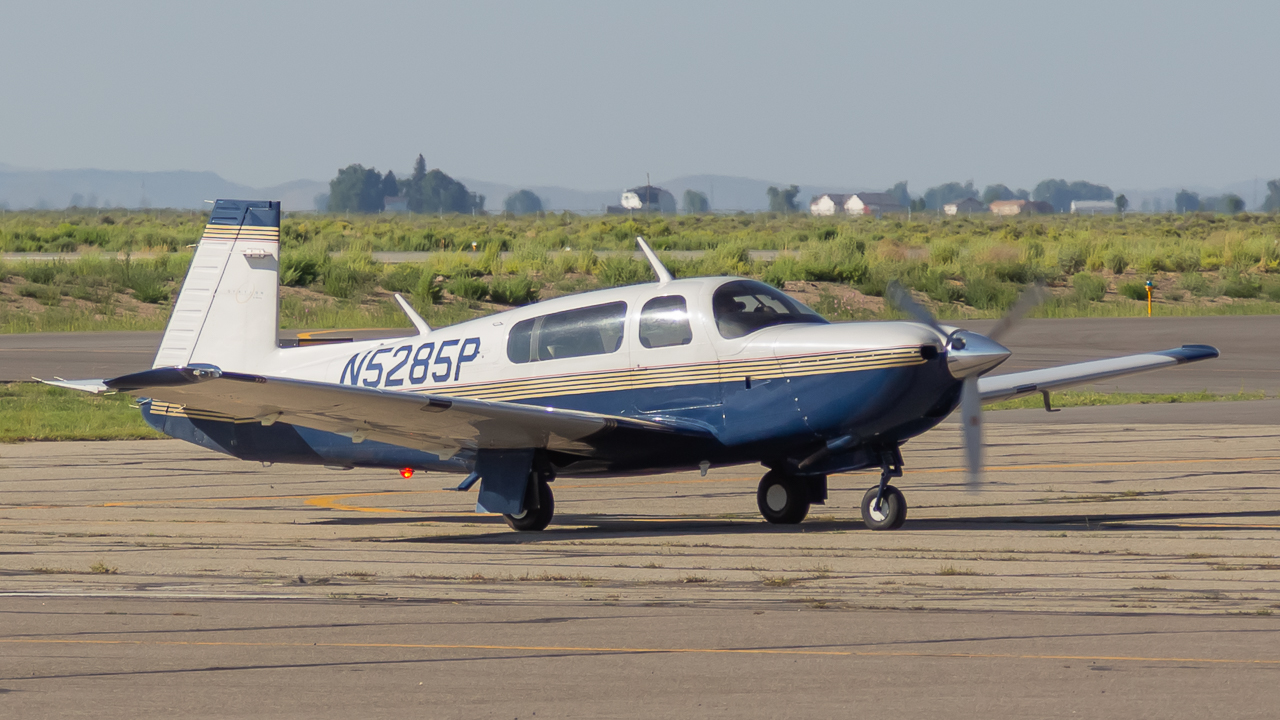 Full size: PRIVATE Mooney M-20R N5285P at Alamosa San Luis Valley Regional Airport