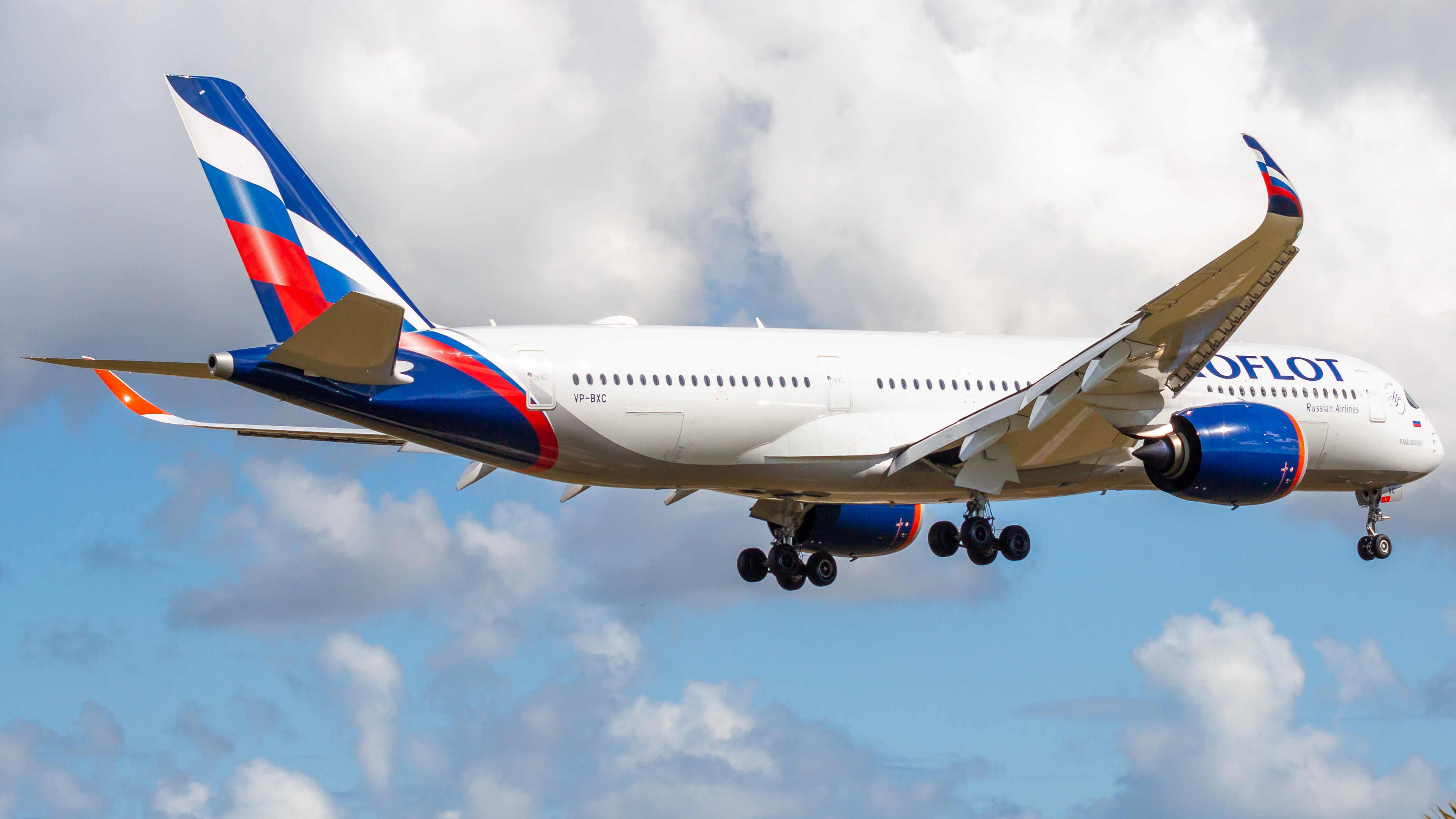 Full size: Aeroflot Airbus A350-900 VP-BXC at Miami International Airport