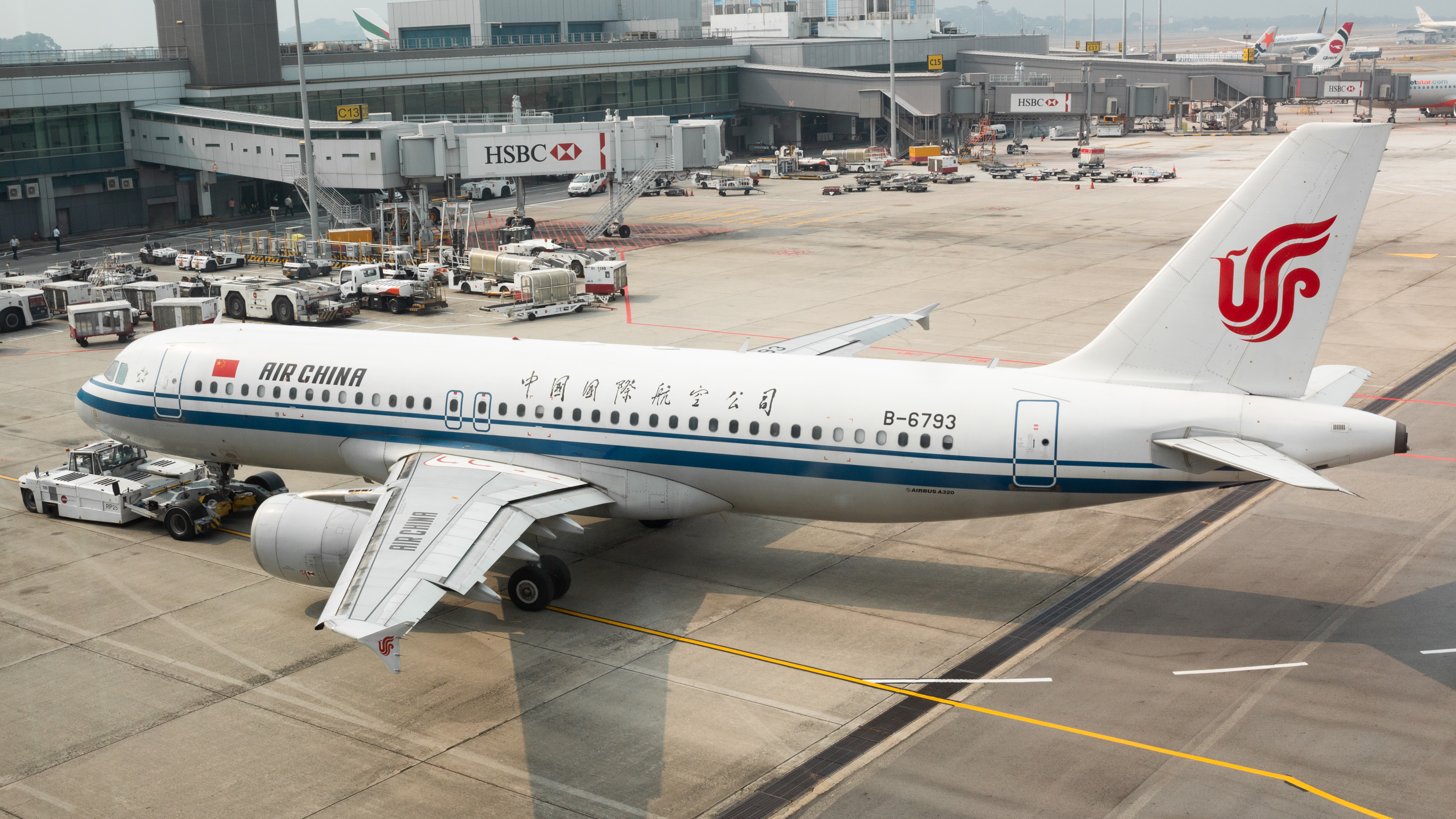 Full size: Air China Airbus A320 B-6793 at Singapore-Changi Airport