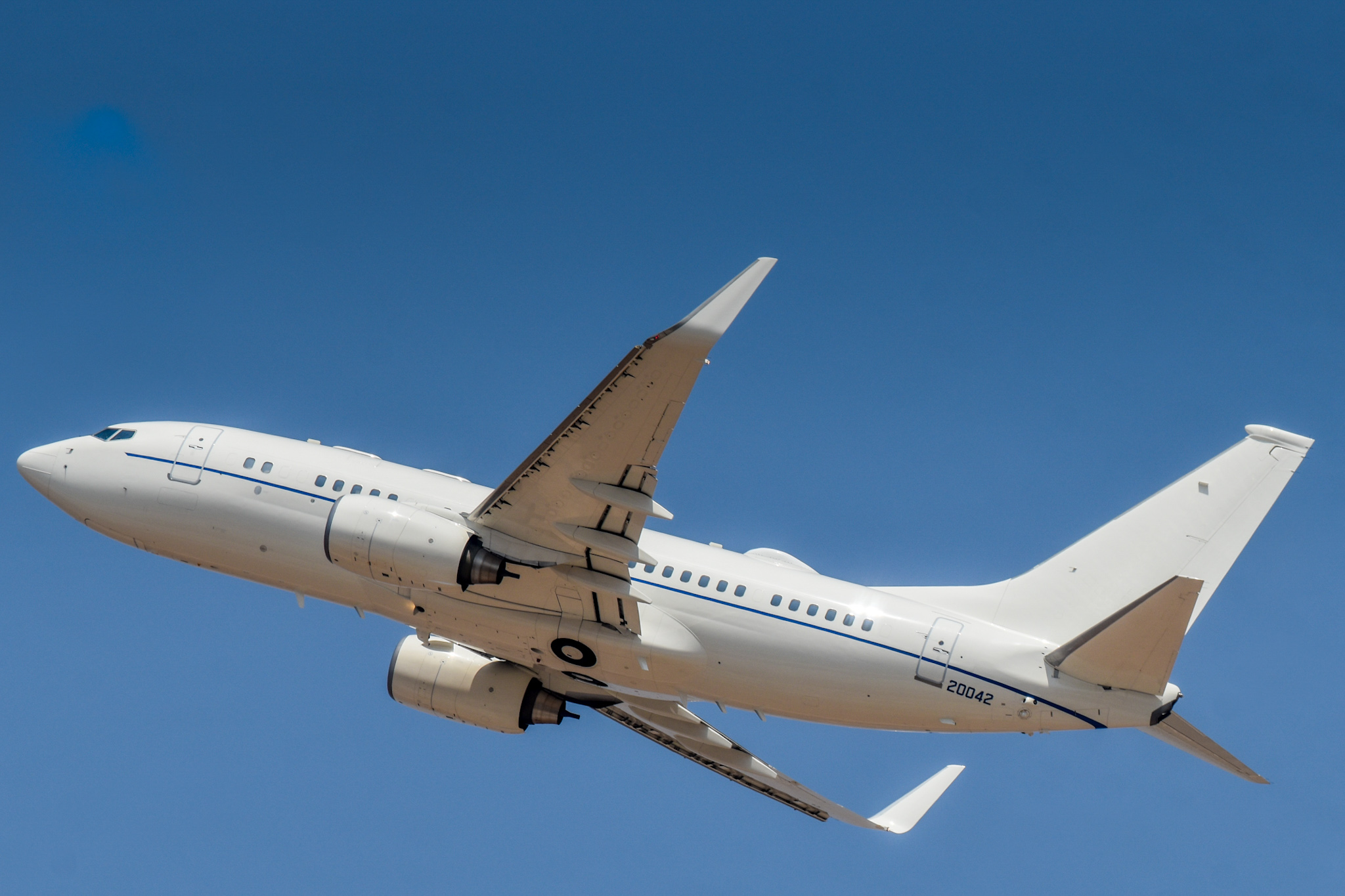Full size: USAF - United States Air Force Boeing C-40 20042 at Tel Aviv-Ben Gurion Airport