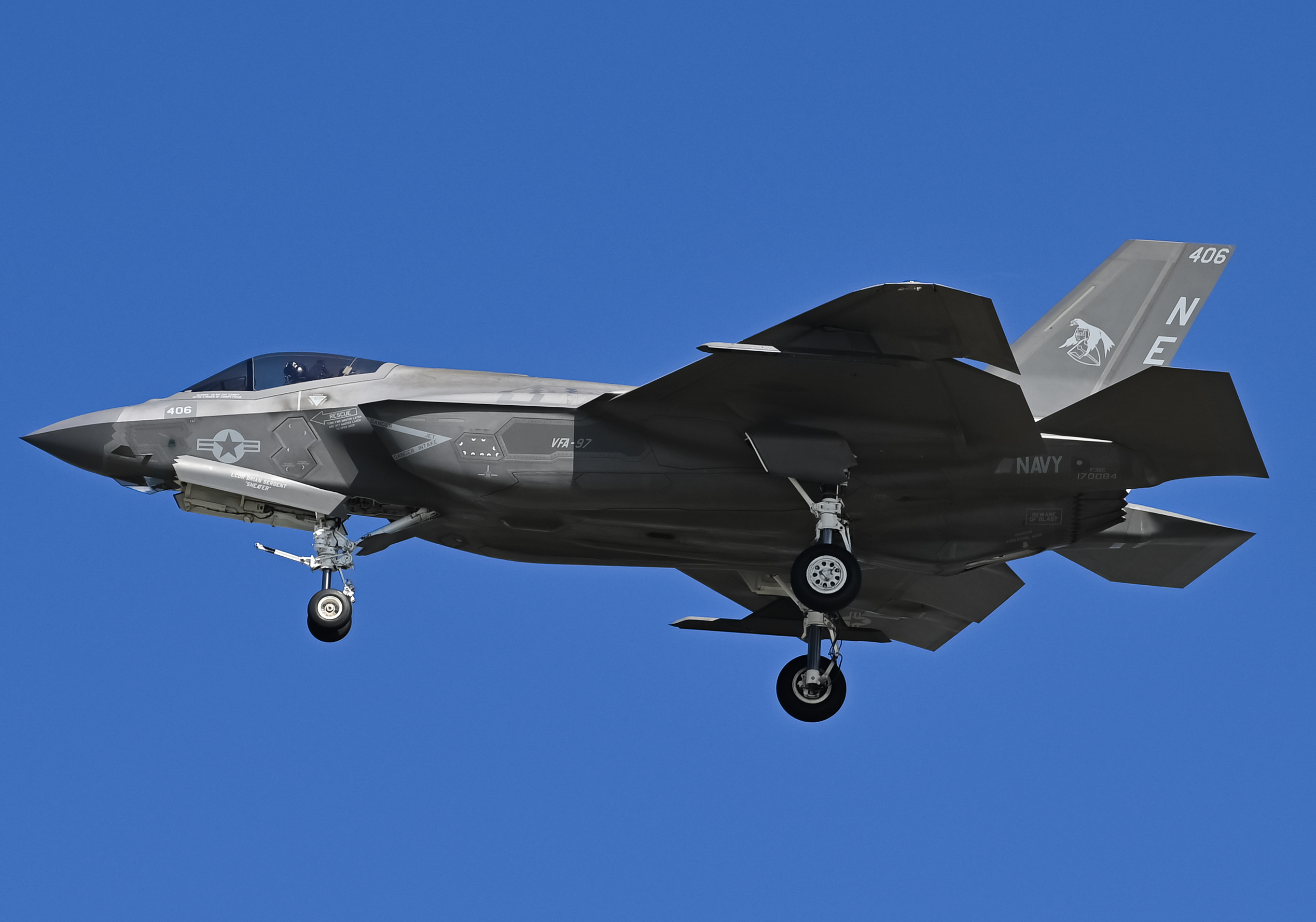Full size: USN - United States Navy Lockheed Martin F-35 Lightning 170084 at North Island NAS