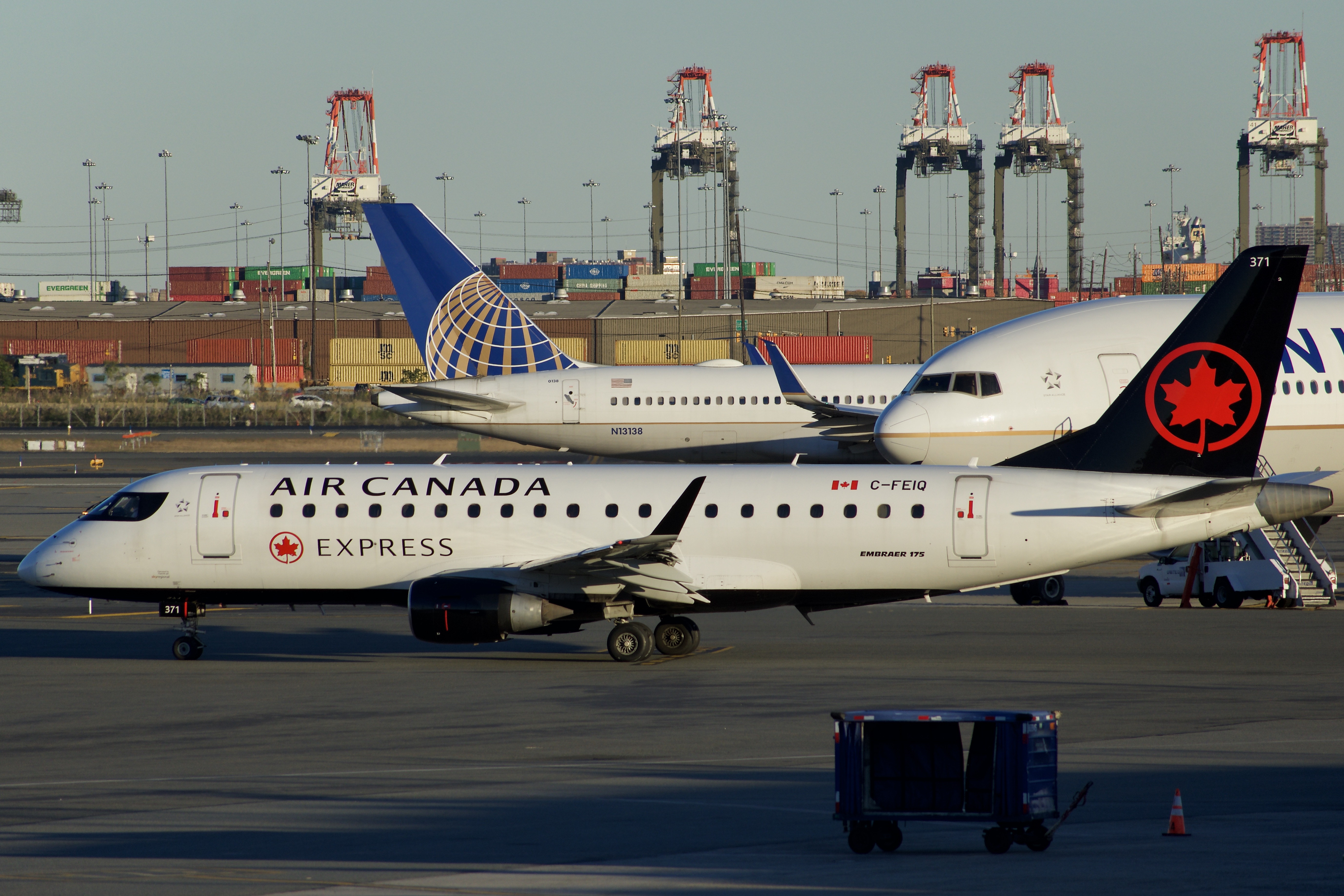 Full size: Air Canada Express Embraer E170 C-FEIQ at Newark Liberty International Airport