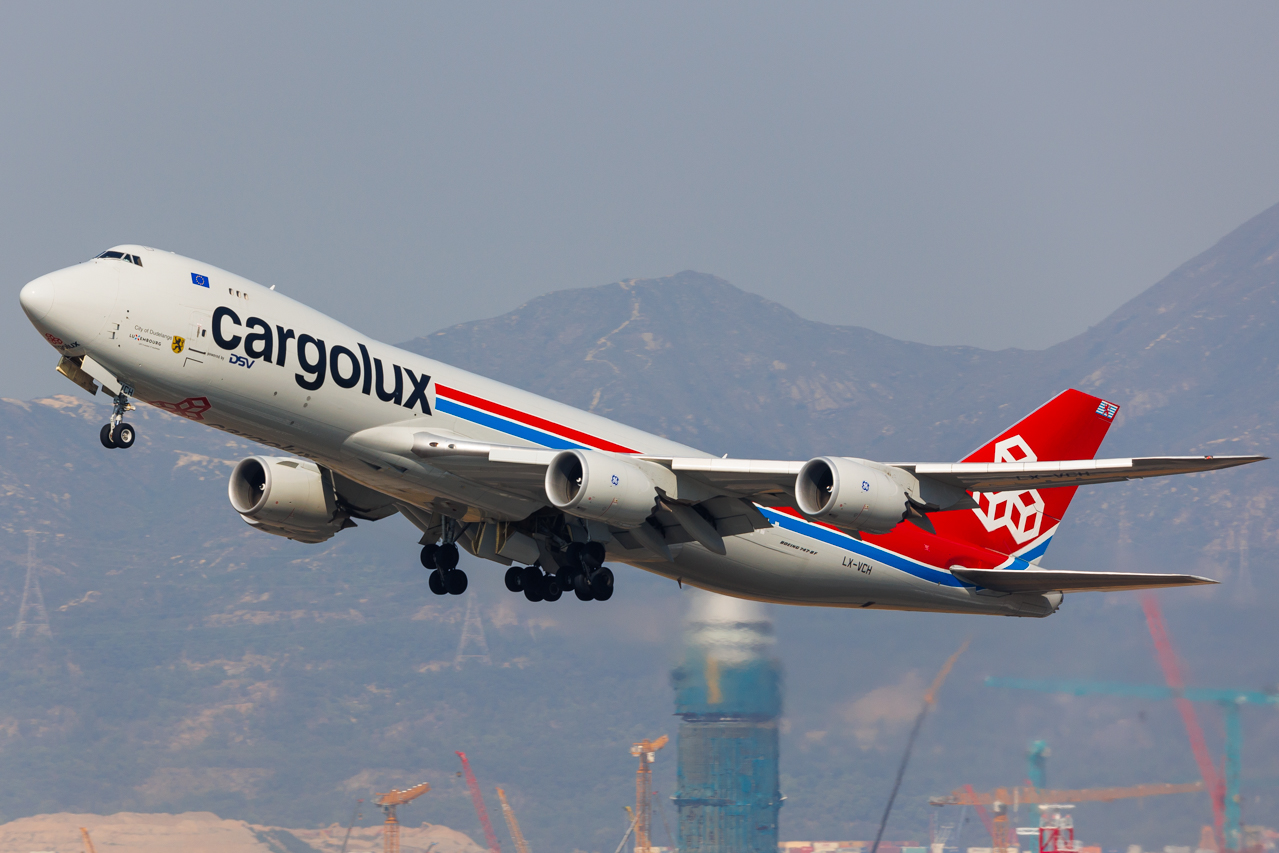 Full size: CargoLux Boeing 747-8F LX-VCH at Hong Kong International Airport