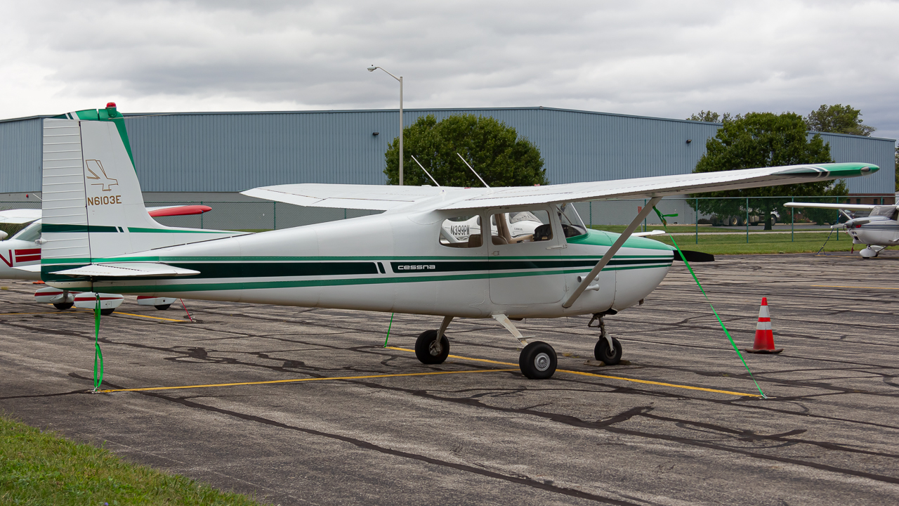 Full size: PRIVATE Cessna 172 N6103E at Delaware Municipal Airport