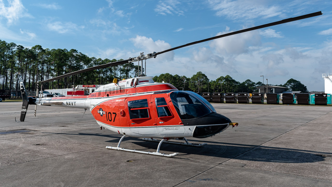 Full size: US Navy TH-57 Sea Ranger 62669 at Pamplona Airport