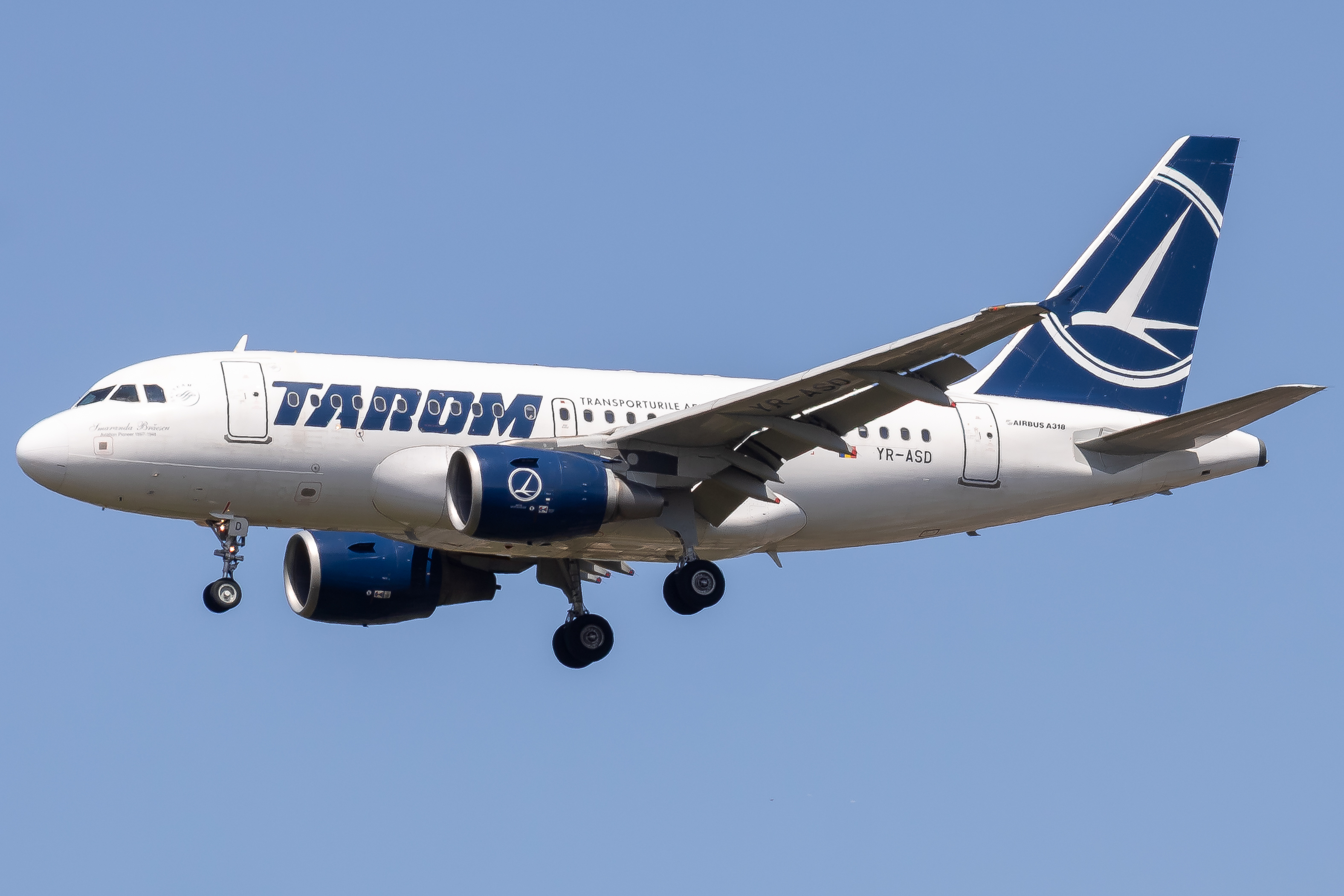 Full size: TAROM Airbus A318 YR-ASD at London Heathrow International Airport