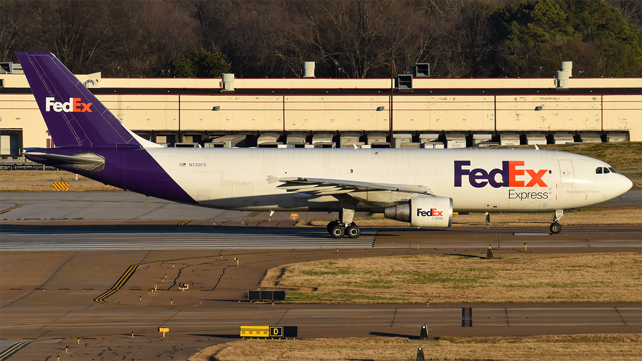 Full size: FedEx Airbus A300-604F N730FD at Memphis International Airport