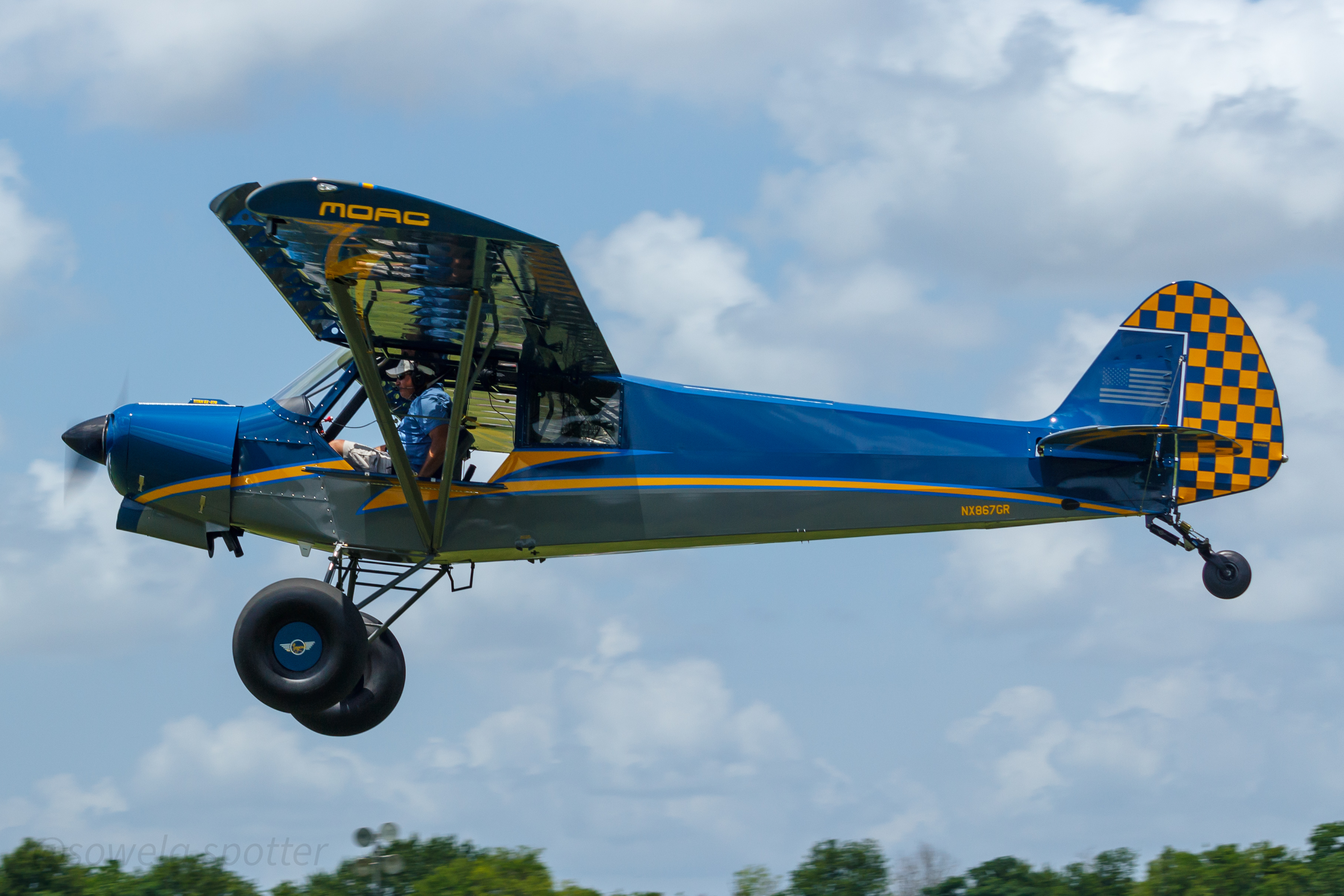 Full size: PRIVATE American Legend AL-18 N867GR at 