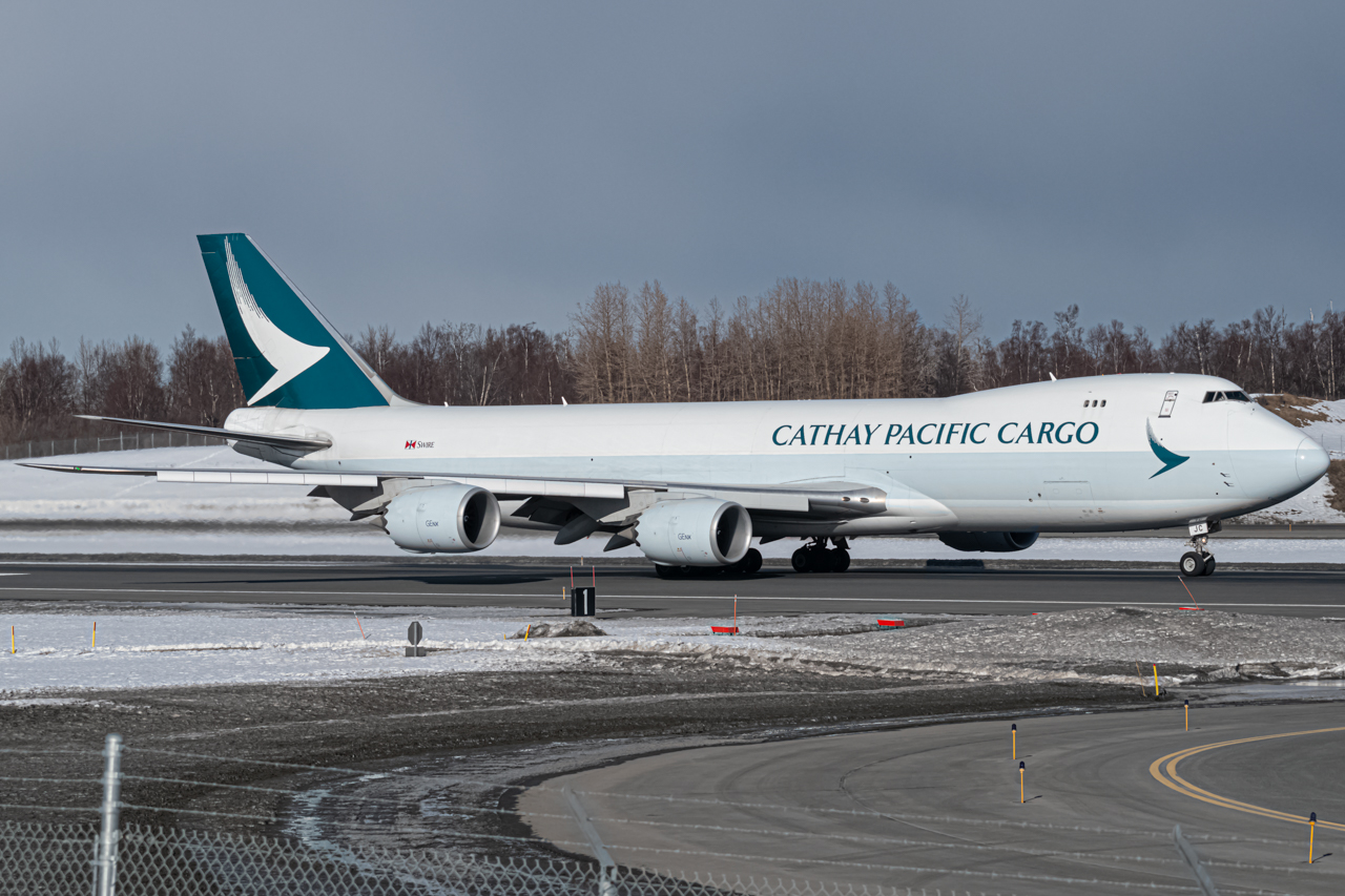 Full size: Cathay Pacific Cargo Boeing 747-8F B-LJC at Anchorage Ted Stevens International Airport