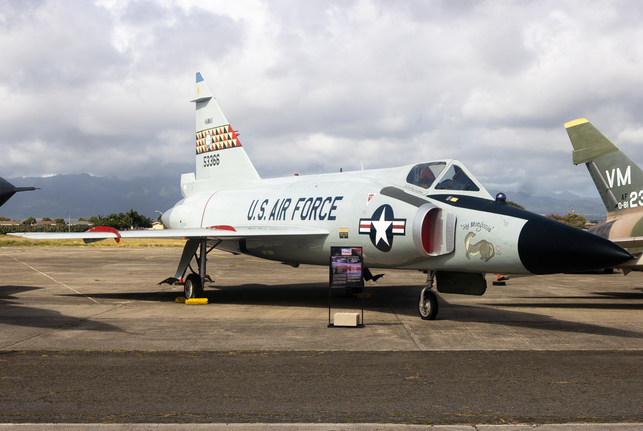Full size: USAF - United States Air Force Convair F-102A Delta Dagger 55-3366 at 