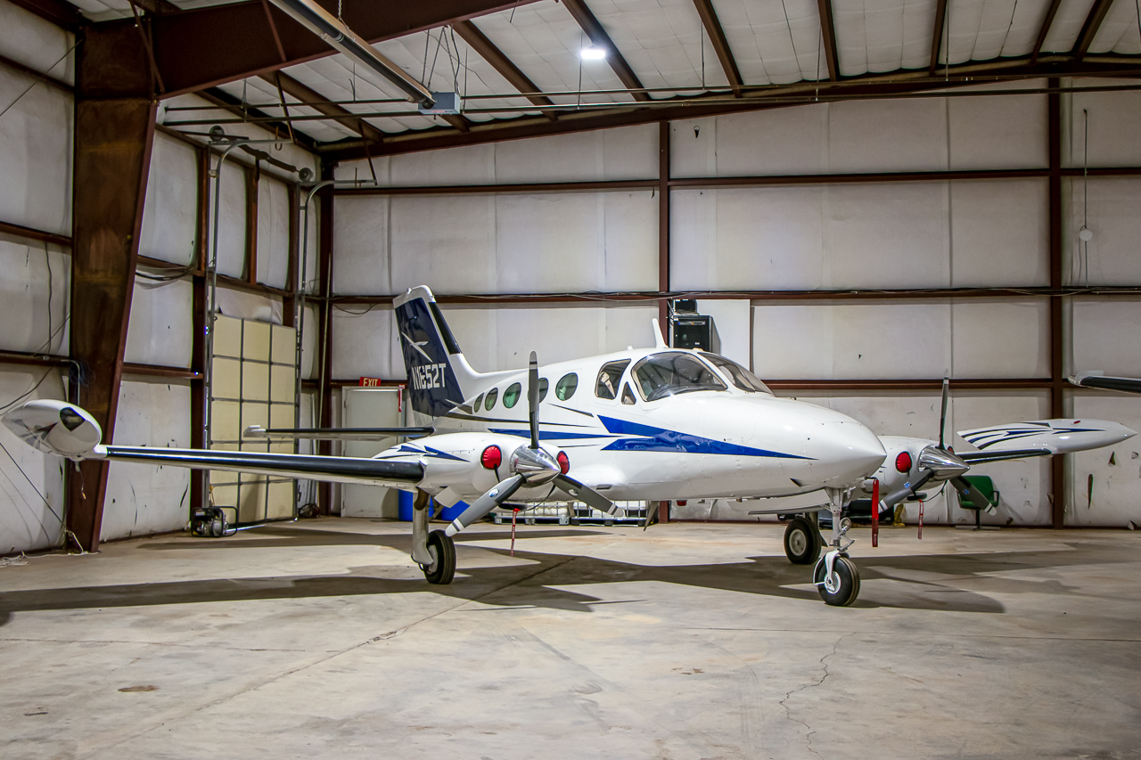 Full size: PRIVATE Cessna 414 N1652T at Alamosa San Luis Valley Regional Airport