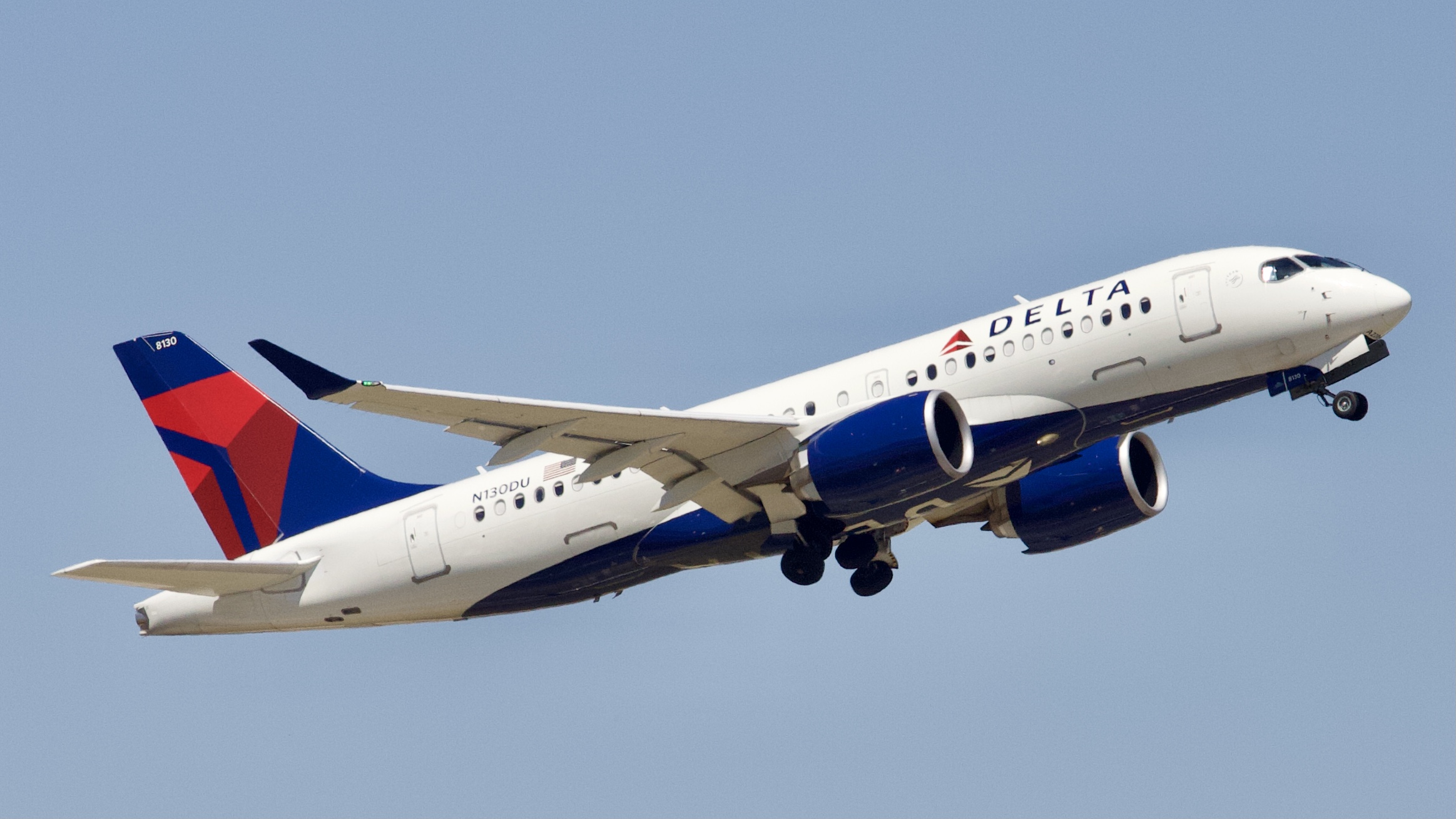 Full size: Delta Airlines Airbus A220-100 N130DU at Houston-George Bush Intercontinental Airport