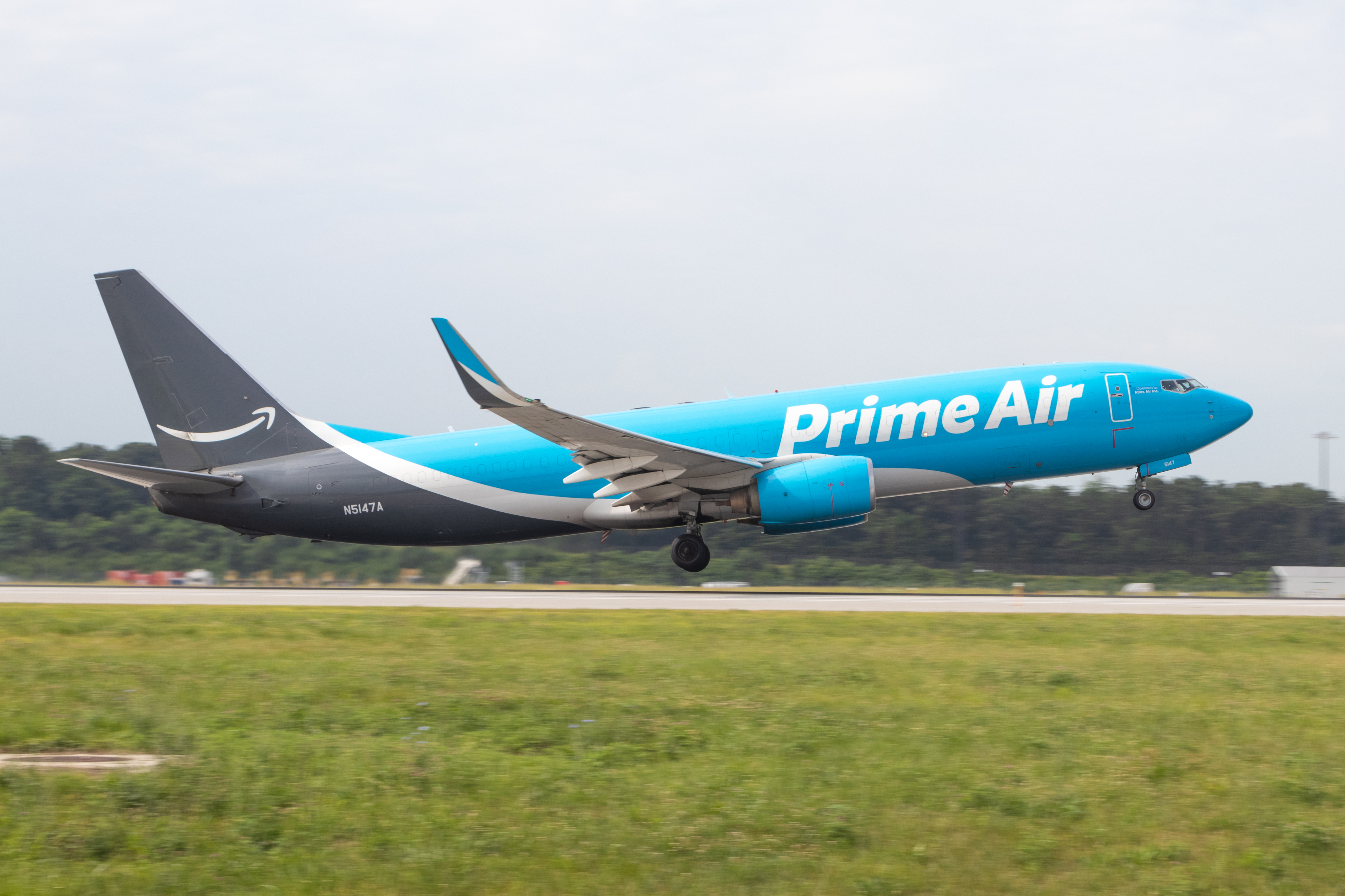 Full size: Prime Air Boeing 737-800 N5147A at Baltimore/Washington International Thurgood Marshall Airport