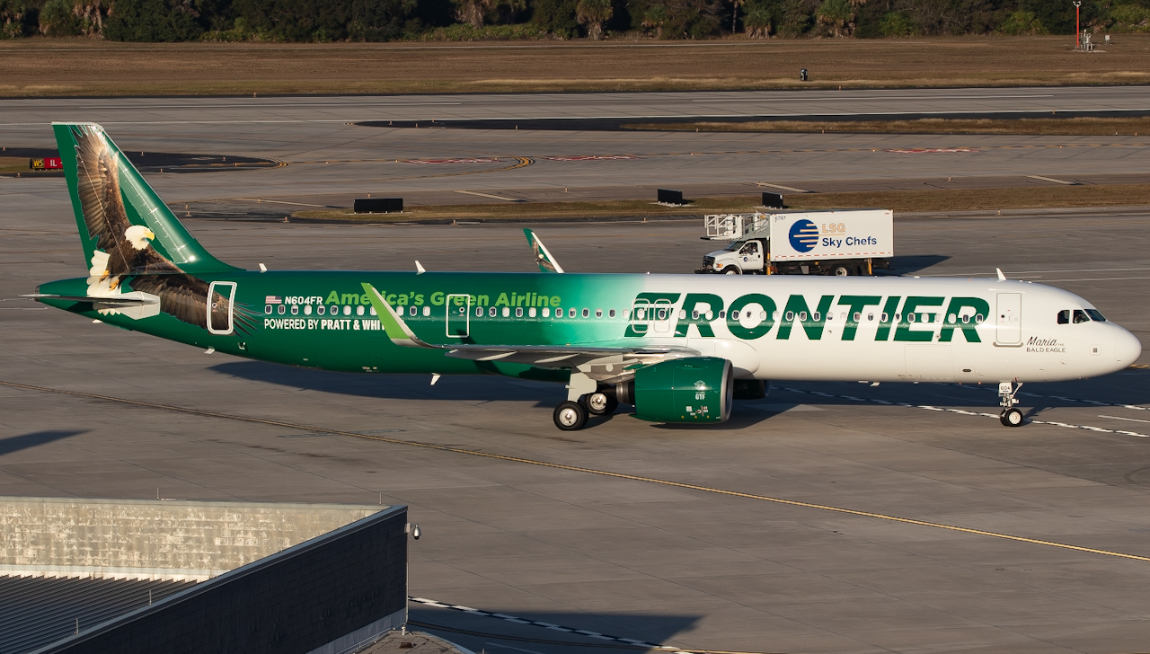 Full size: Frontier Airlines Airbus A321NEO N604FR at Tampa International Airport