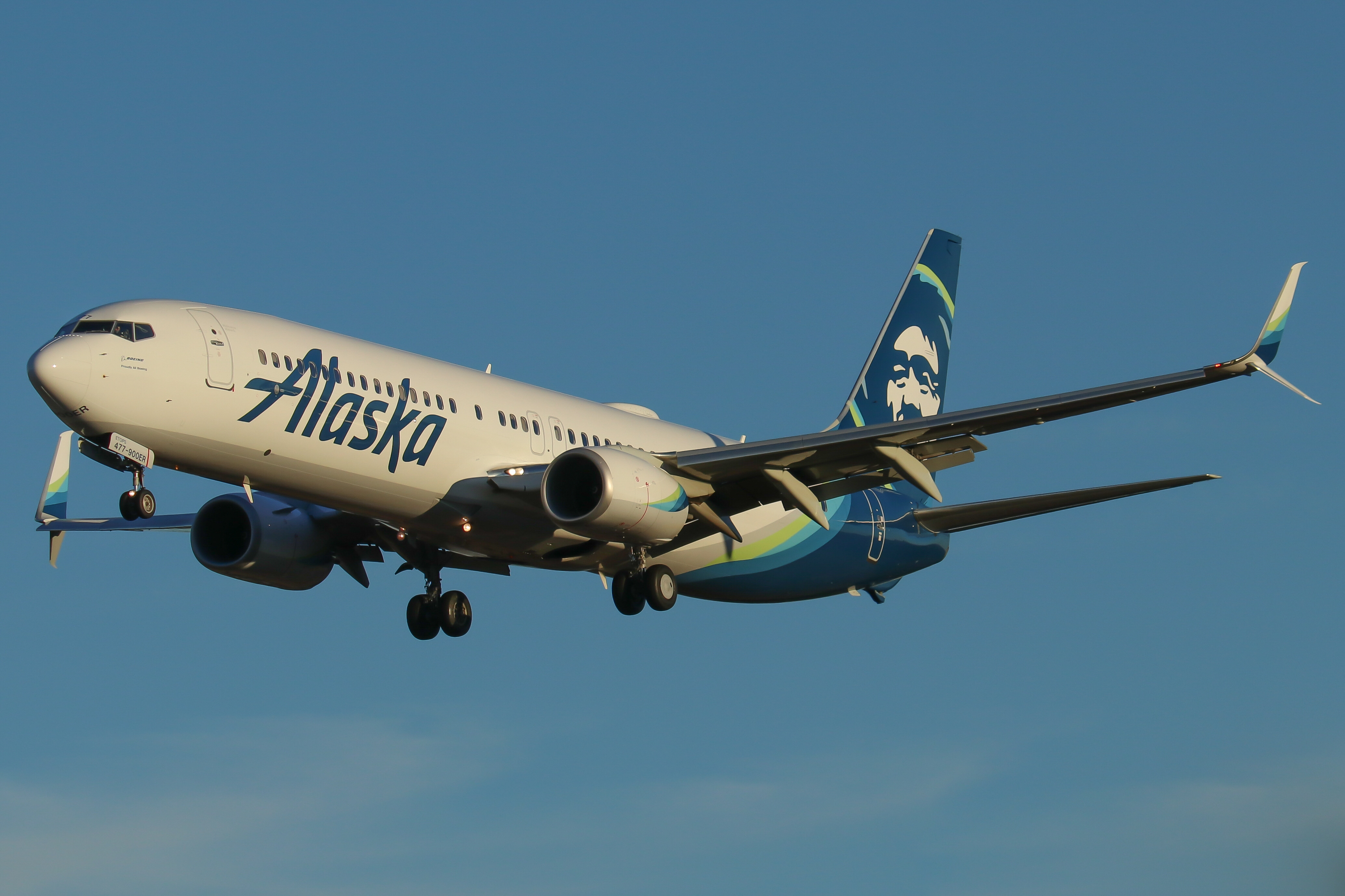 Full size: Alaska Airlines Boeing 737-900ER N477AS at Baltimore/Washington International Thurgood Marshall Airport