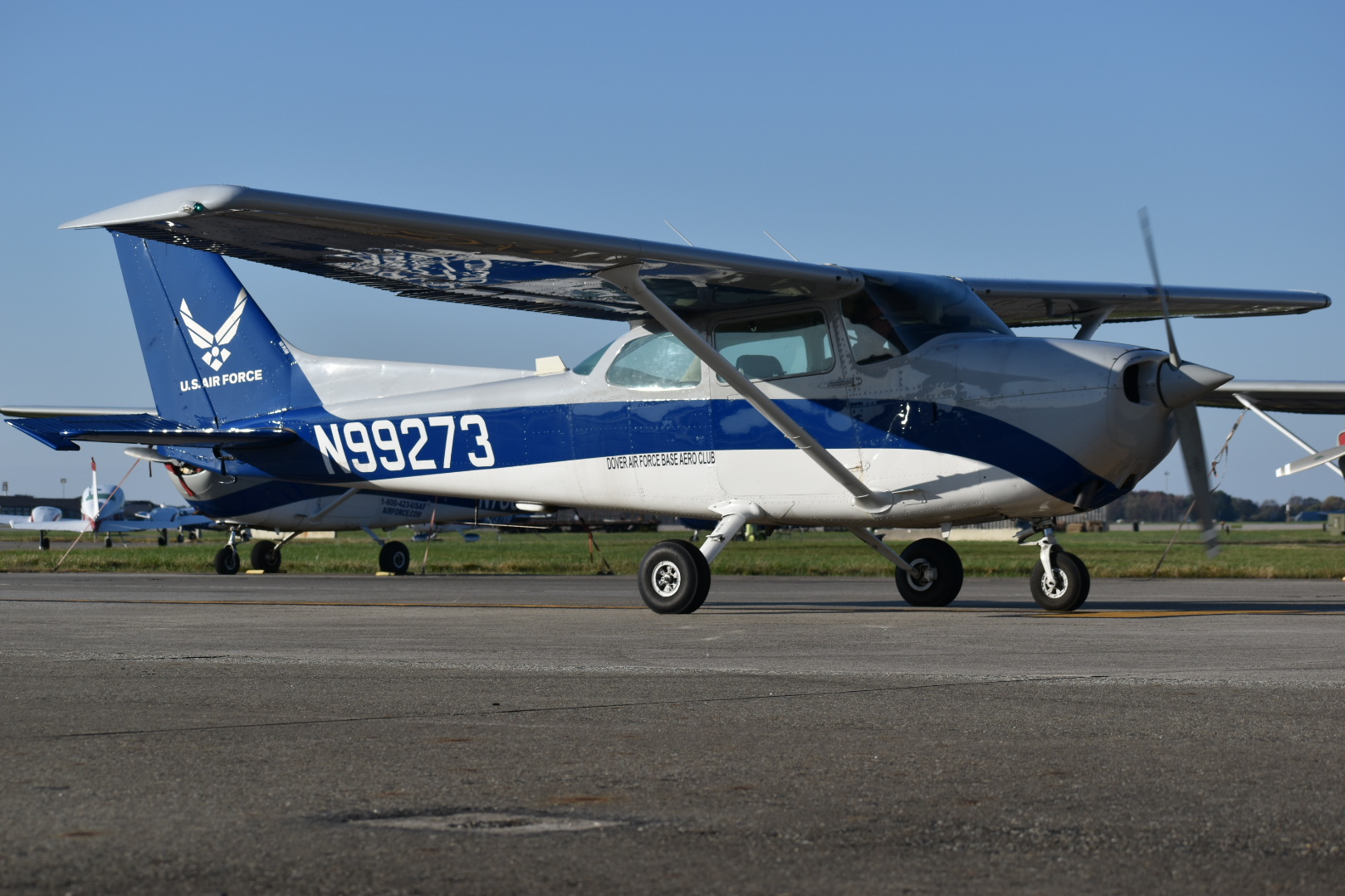 Full size: PRIVATE Cessna 172 N99273 at Dover Air Force Base