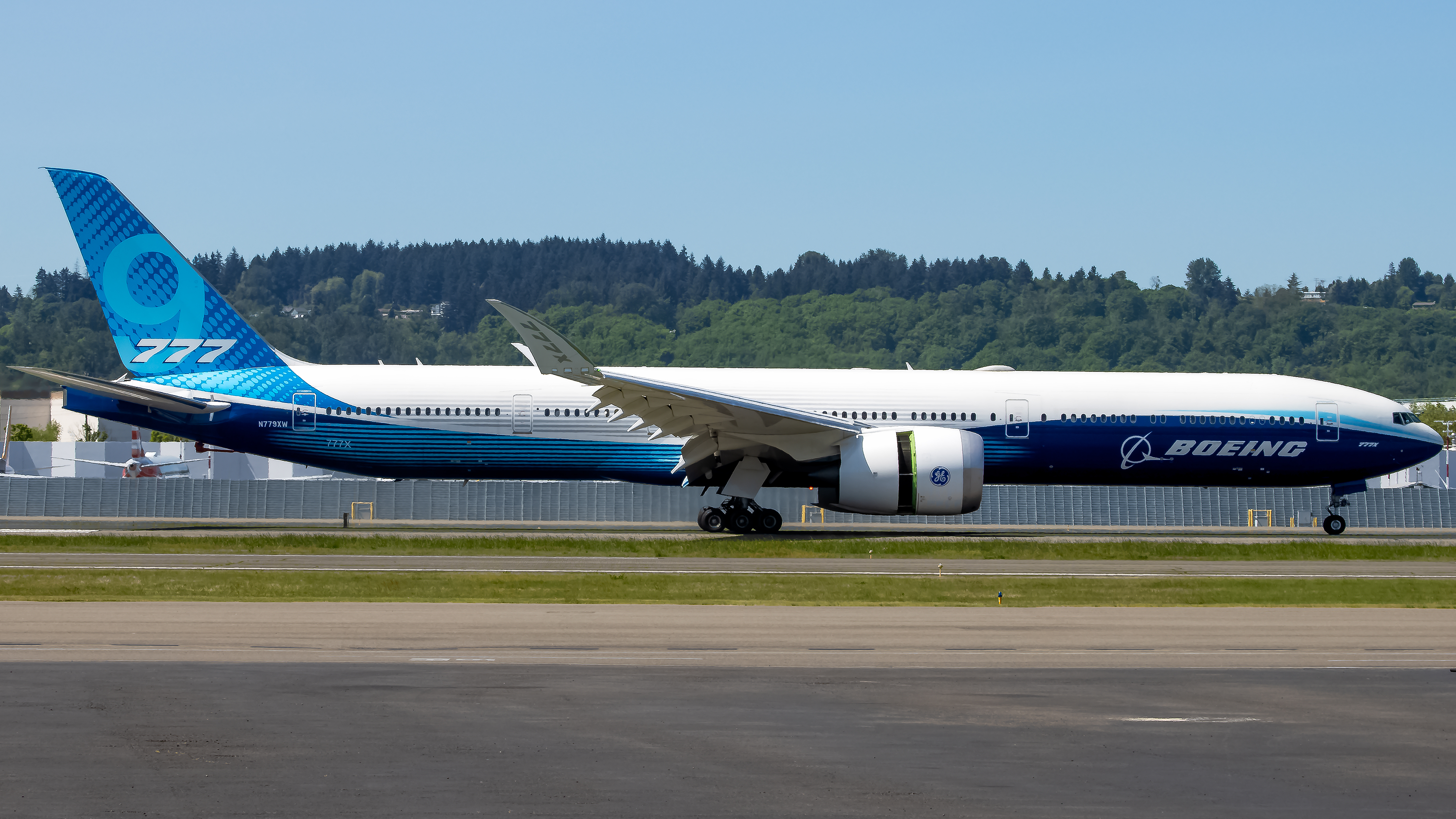Full size: Boeing Boeing 777-9X N779XW at Boeing Field/King County International Airport