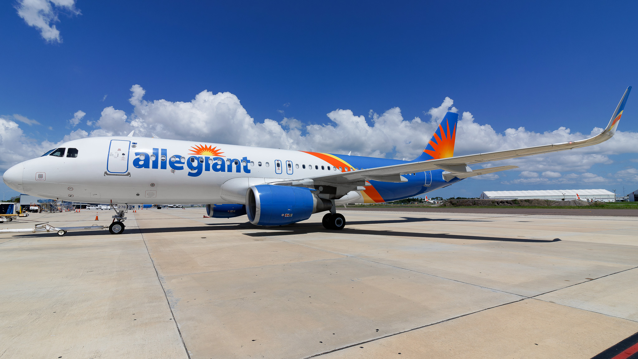 Full size: Allegiant Air Airbus A320 N276NV at St. Petersburg Clearwater International Airport