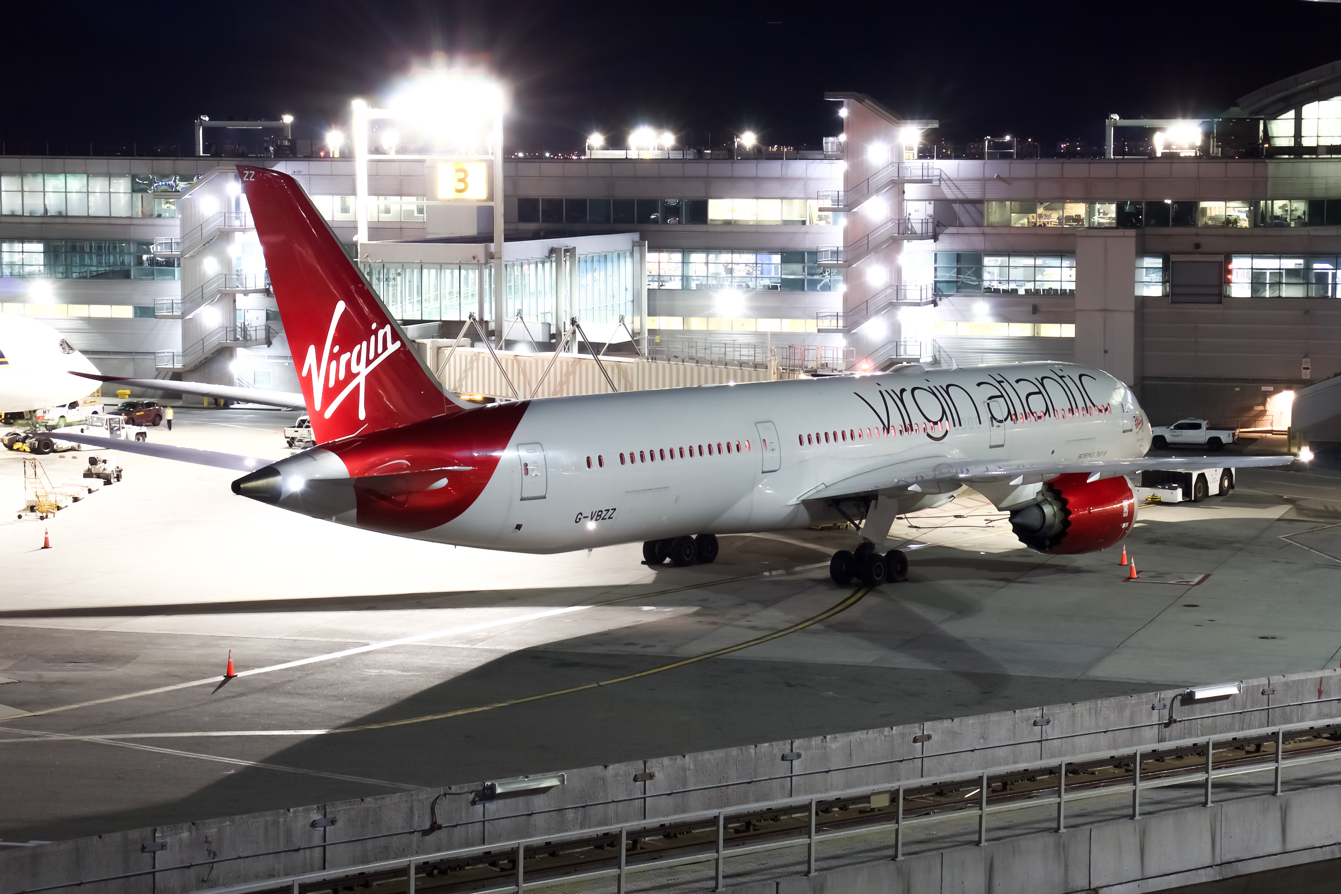 Full size: Virgin Atlantic Boeing 787-9 G-VBZZ at John F. Kennedy International Airport