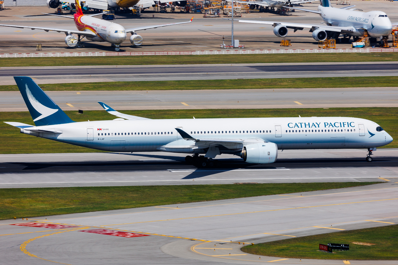 Full size: Cathay Pacific Airbus A350-1000 B-LXF at Hong Kong International Airport
