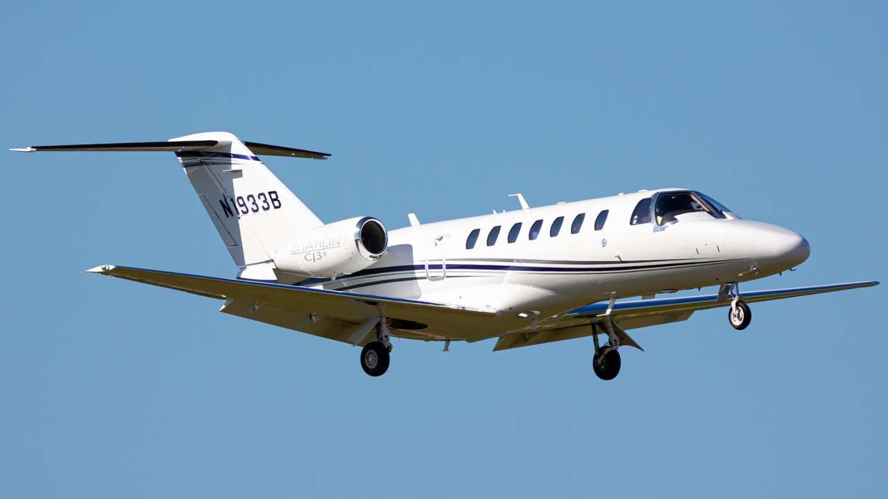 Full size: PRIVATE Cessna Citation CJ3 N1933B at Naples Municipal Airport