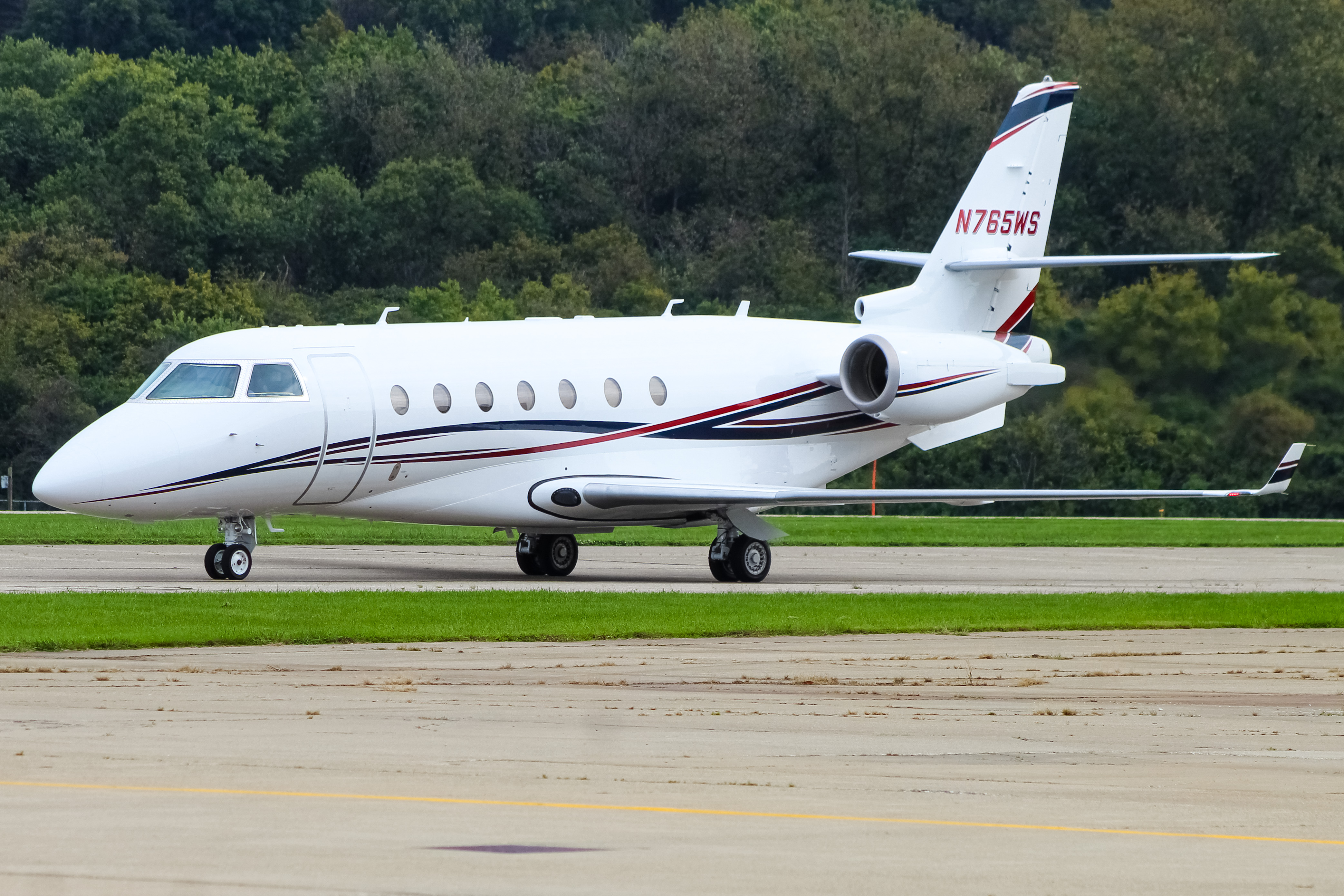 Full size: PRIVATE Gulfstream G280 N765WS at Cincinnati Municipal Airport/Lunken Field