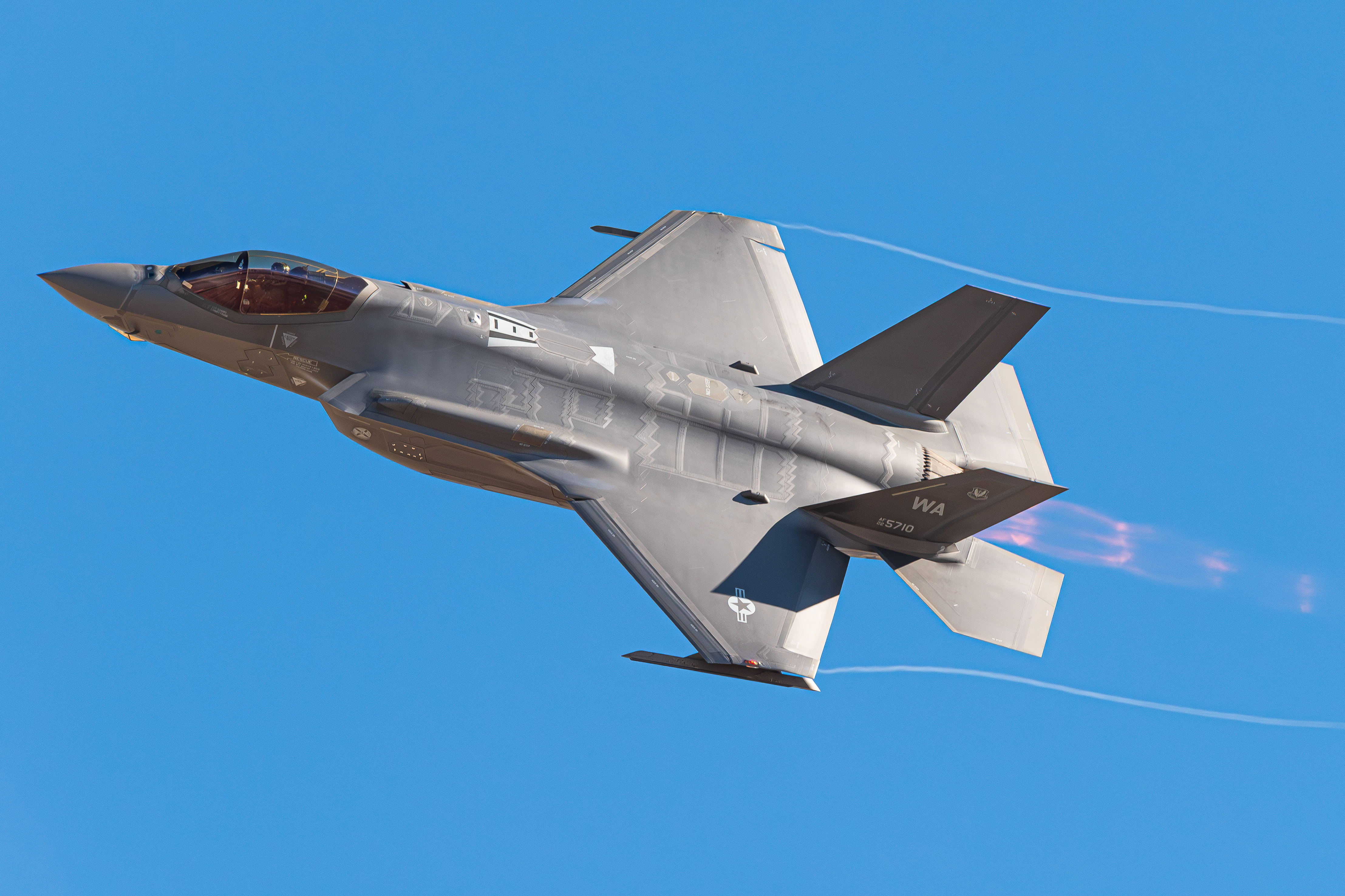 Full size: USAF - United States Air Force Lockheed Martin F-35 Lightning 22-5710 at Nellis Air Force Base