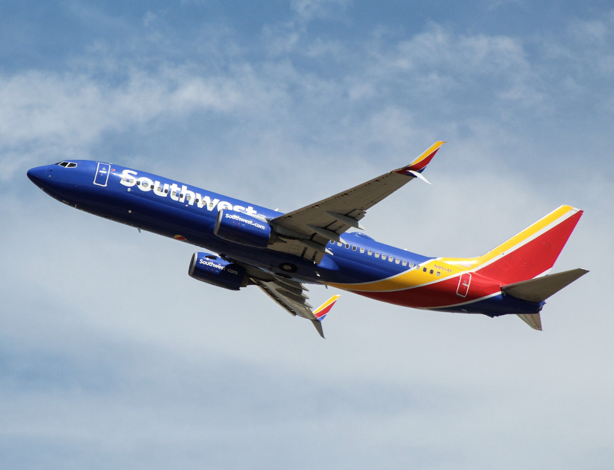 Full size: Southwest Airlines Boeing 737-800 N8514F at Austin-Bergstrom International Airport