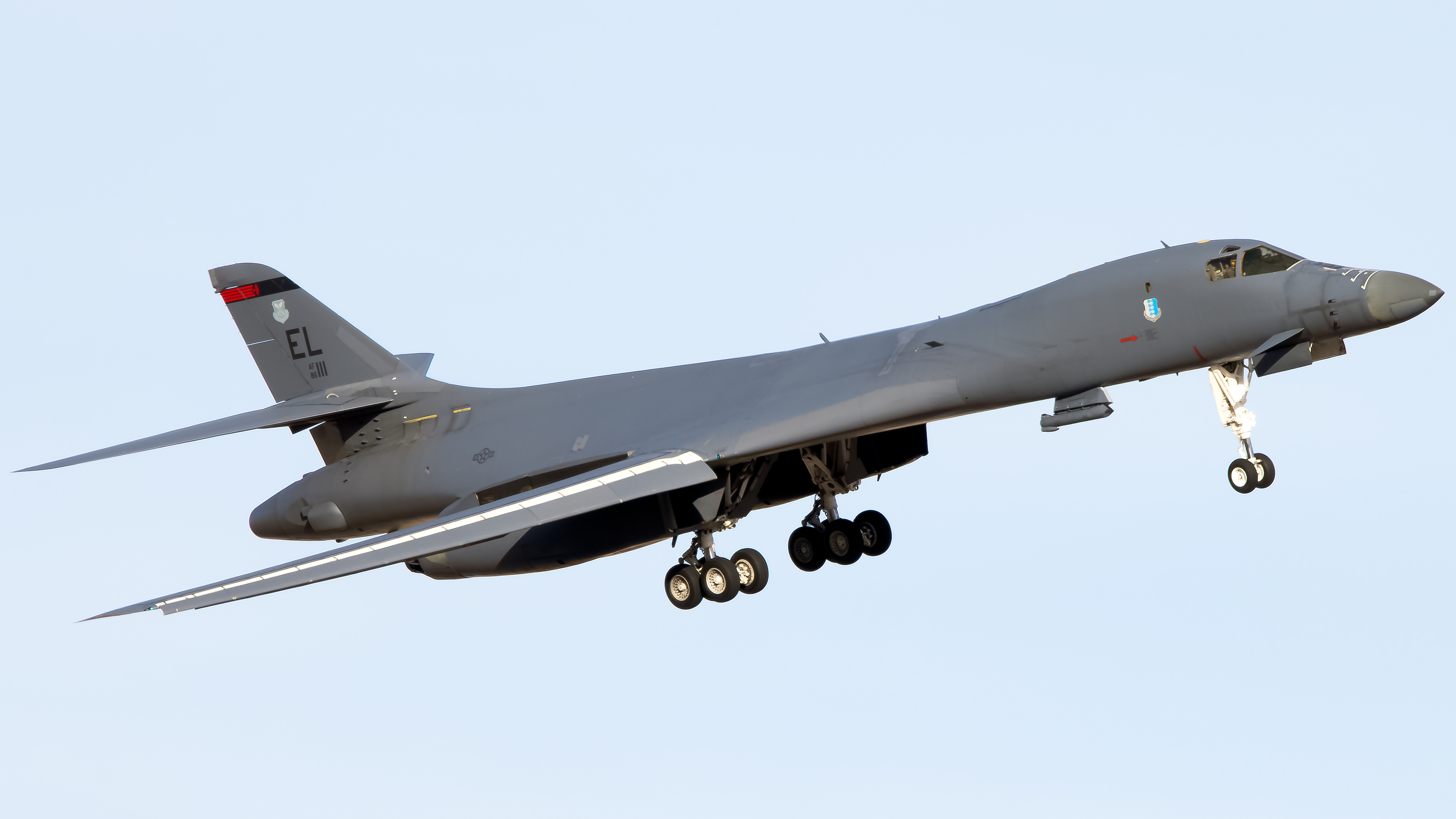 Full size: USAF - United States Air Force Rockwell B-1B Lancer 86-0111 at Nellis Air Force Base