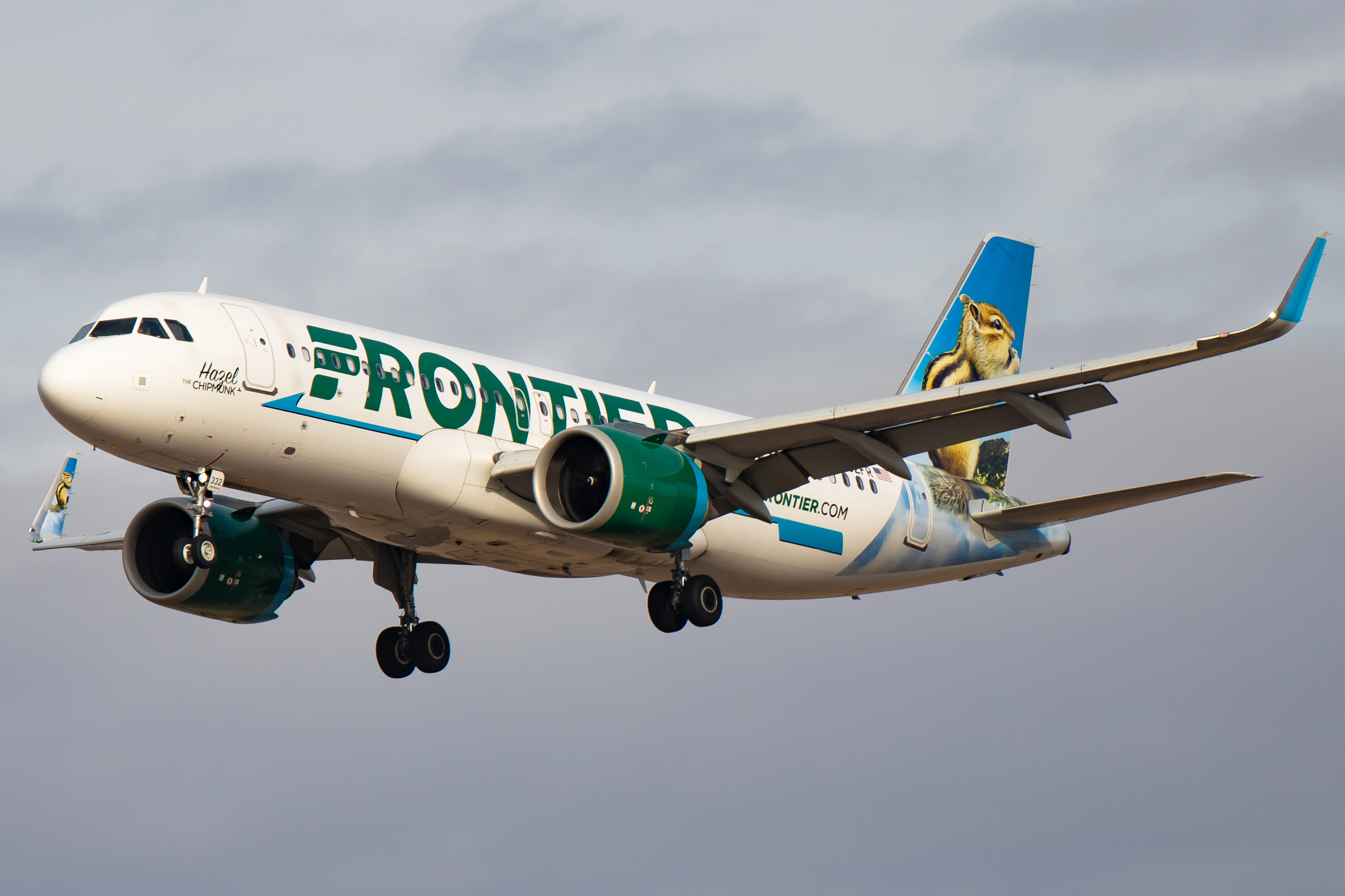 Full size: Frontier Airlines Airbus A320NEO N332FR at Phoenix Sky Harbor International Airport