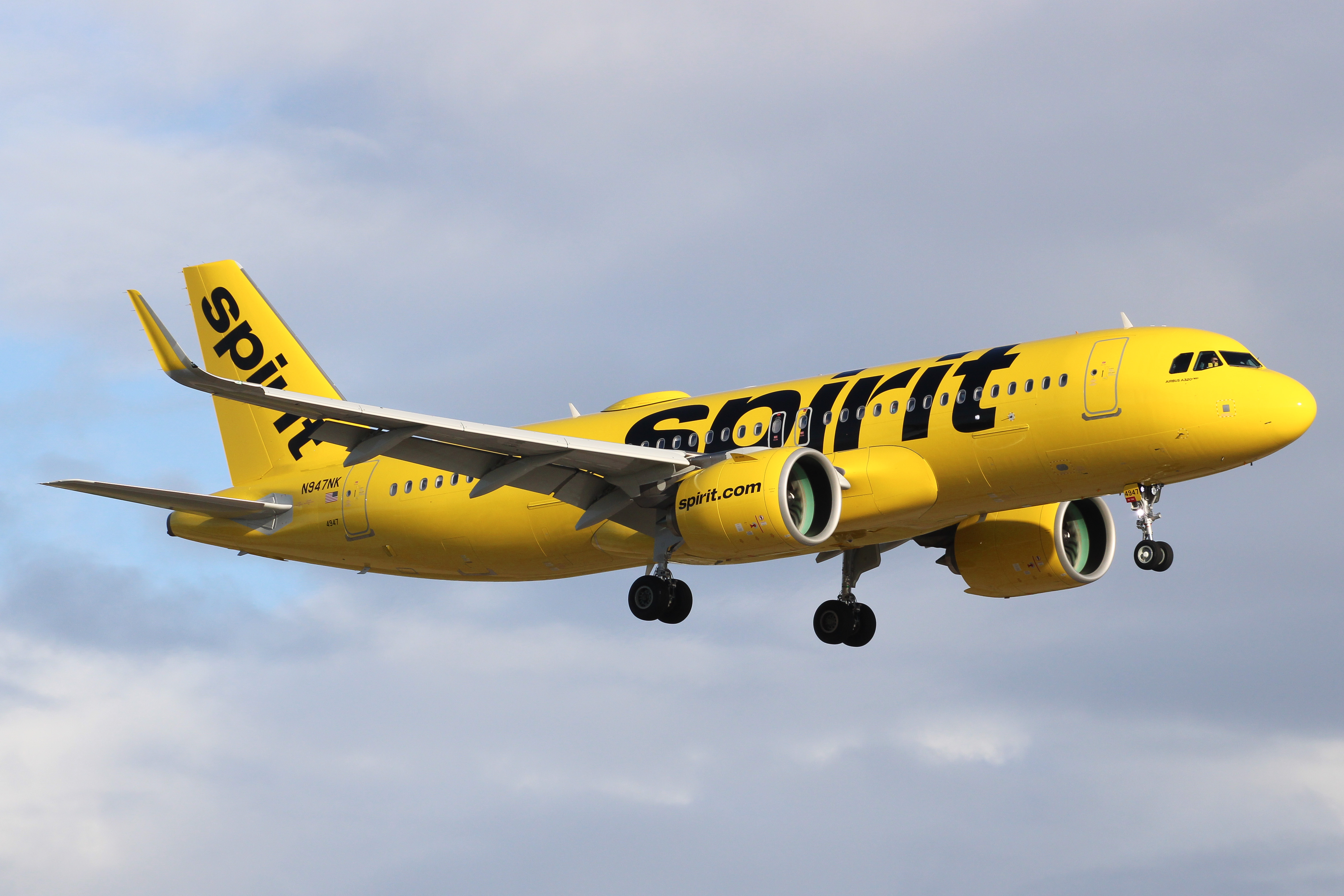 Full size: Spirit Airlines Airbus A320NEO N947NK at Miami International Airport