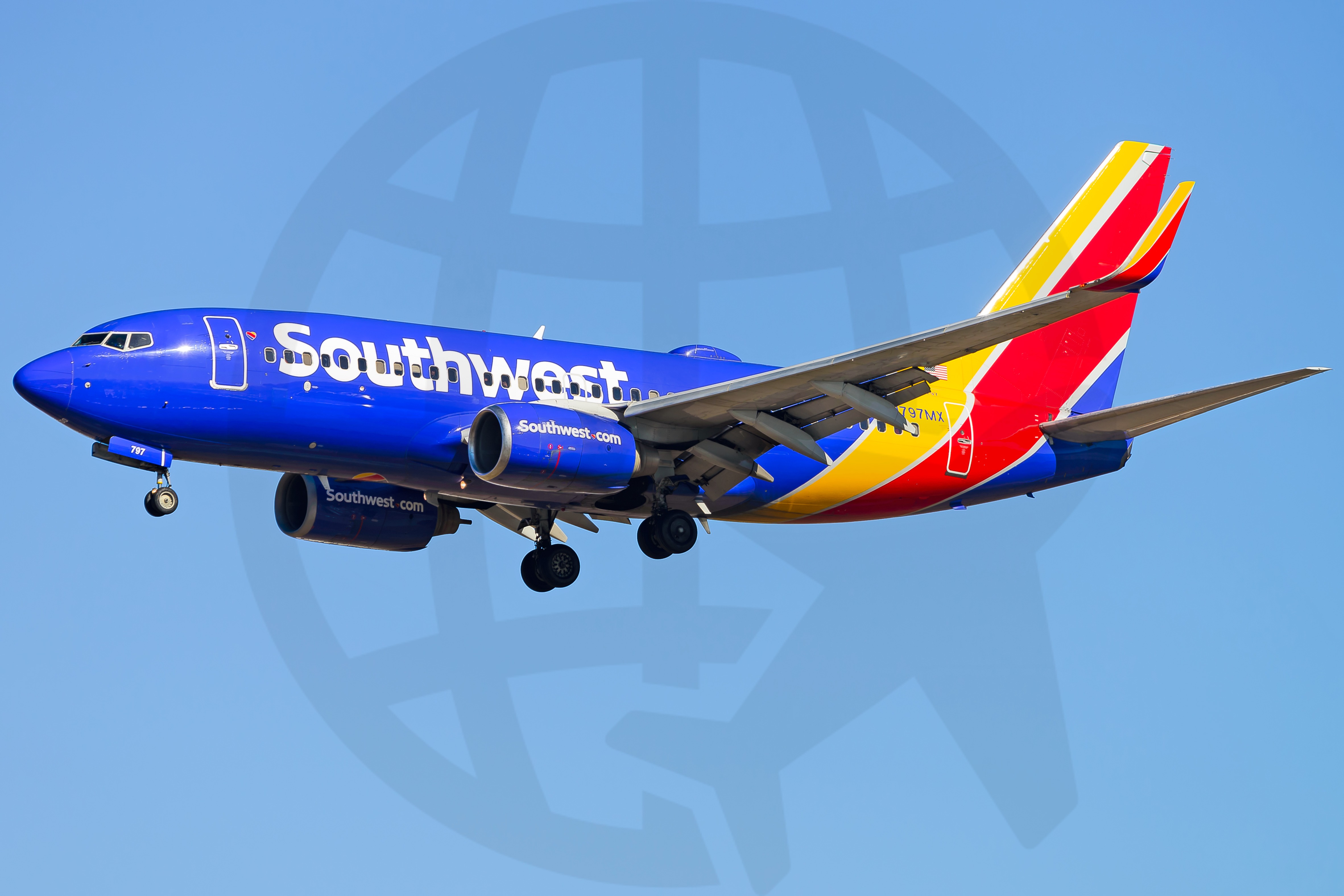 Full size: Southwest Airlines Boeing 737-700 N797MX  at Los Angeles International Airport