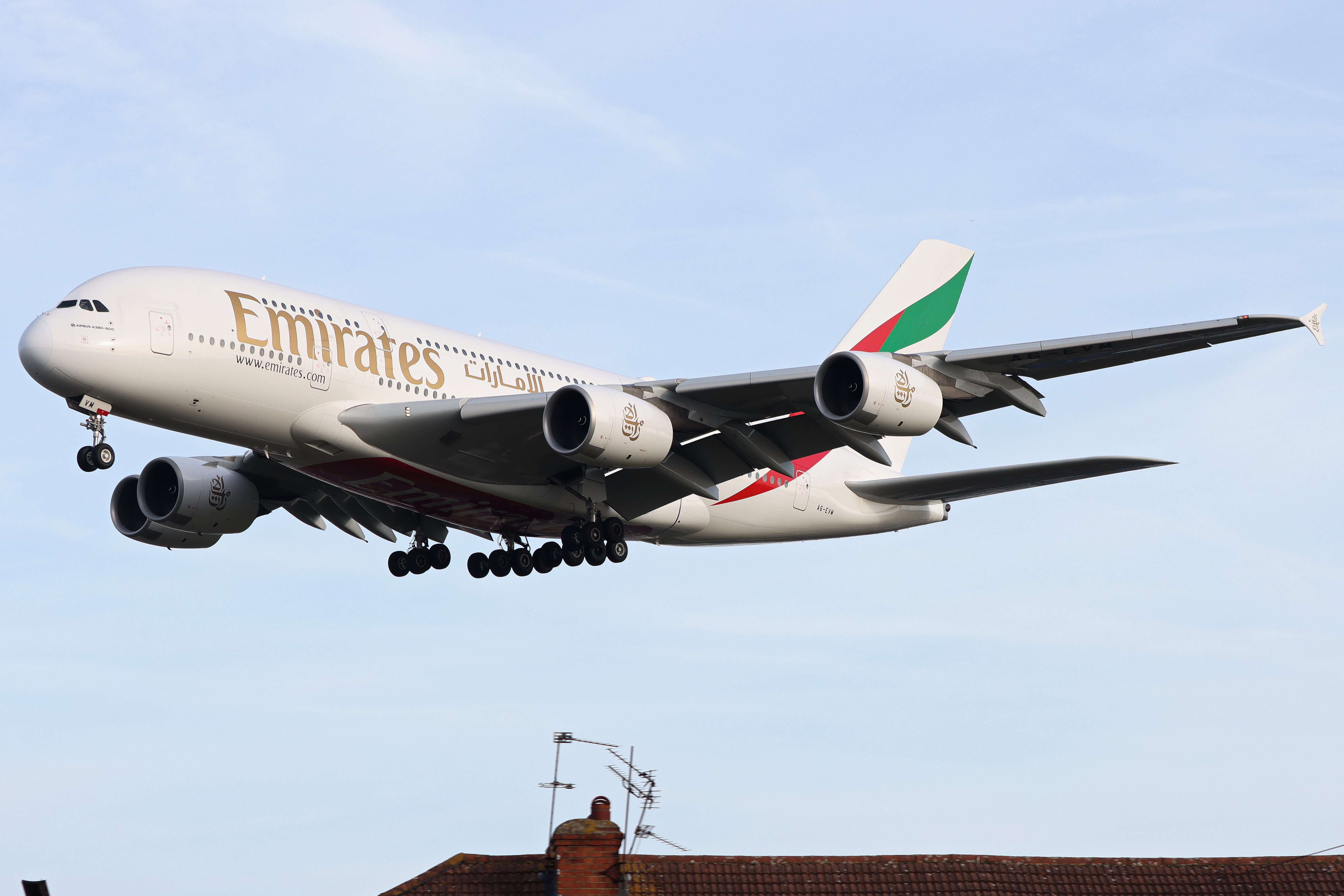 Full size: Emirates Airbus A380-800 A6-EVM at London Heathrow International Airport
