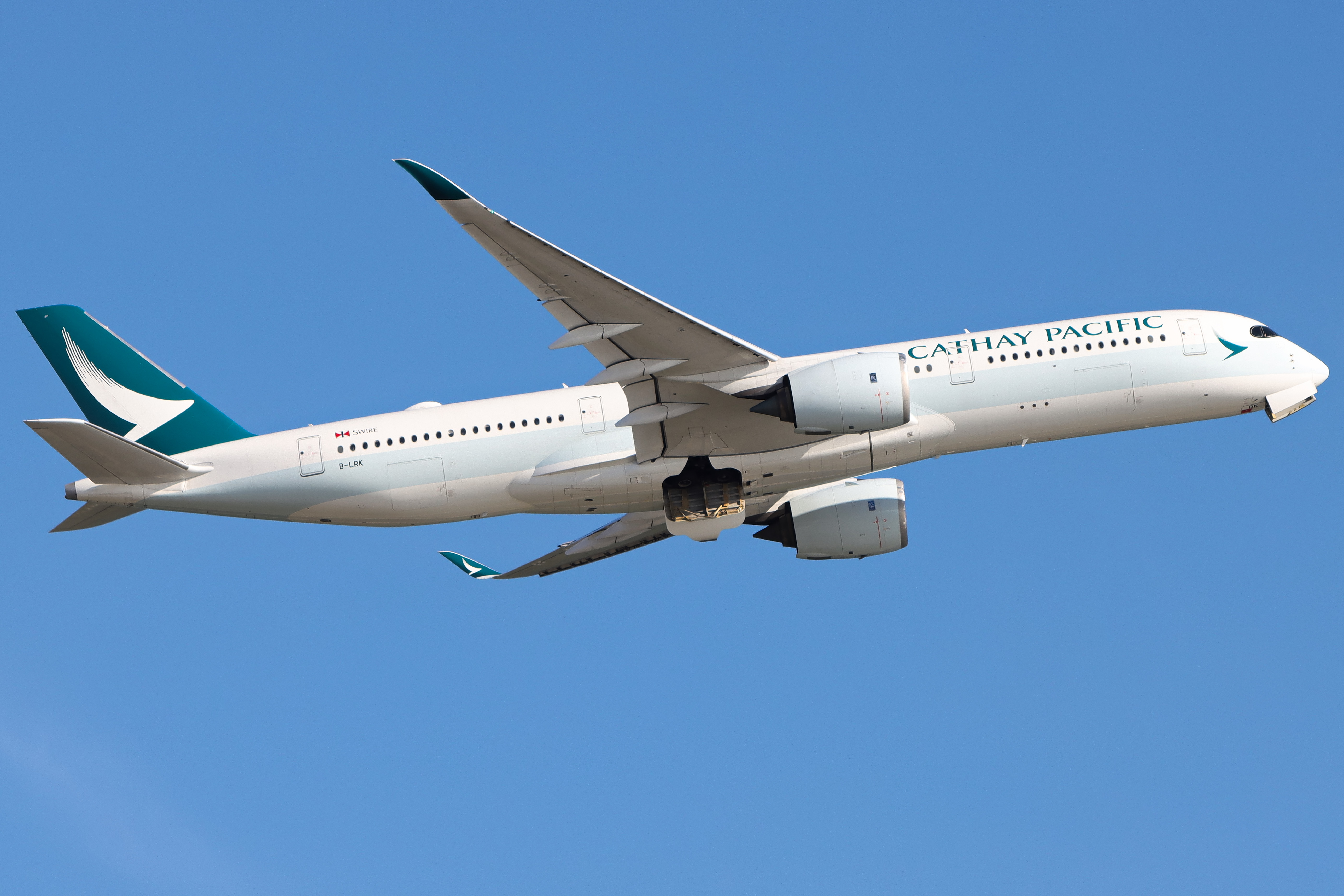 Full size: Cathay Pacific Airbus A350-900 B-LRK at Hong Kong International Airport