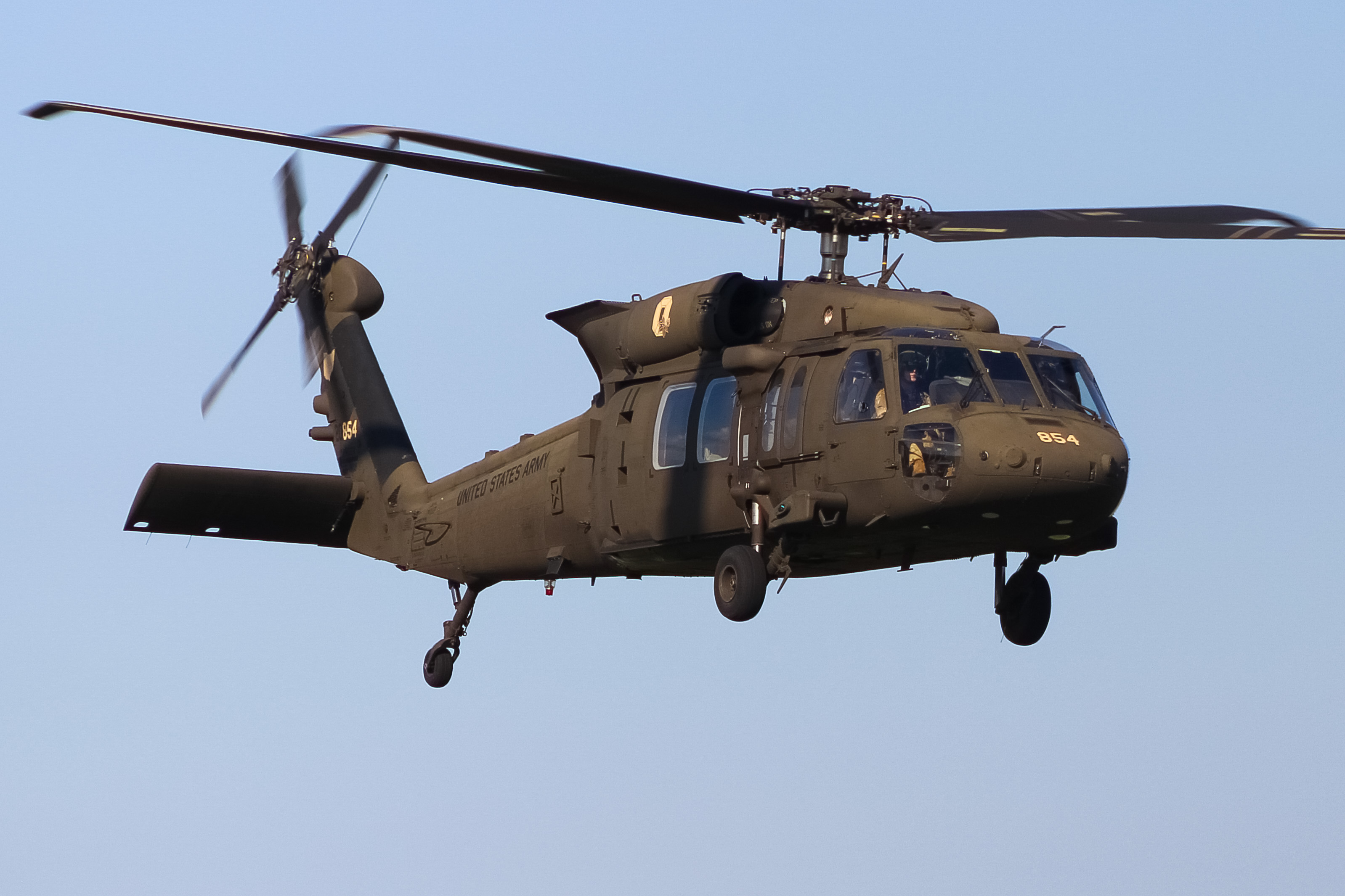 Full size: USA - United States Army Sikorsky UH-60L Blackhawk 16-20854 at Cincinnati Municipal Airport/Lunken Field