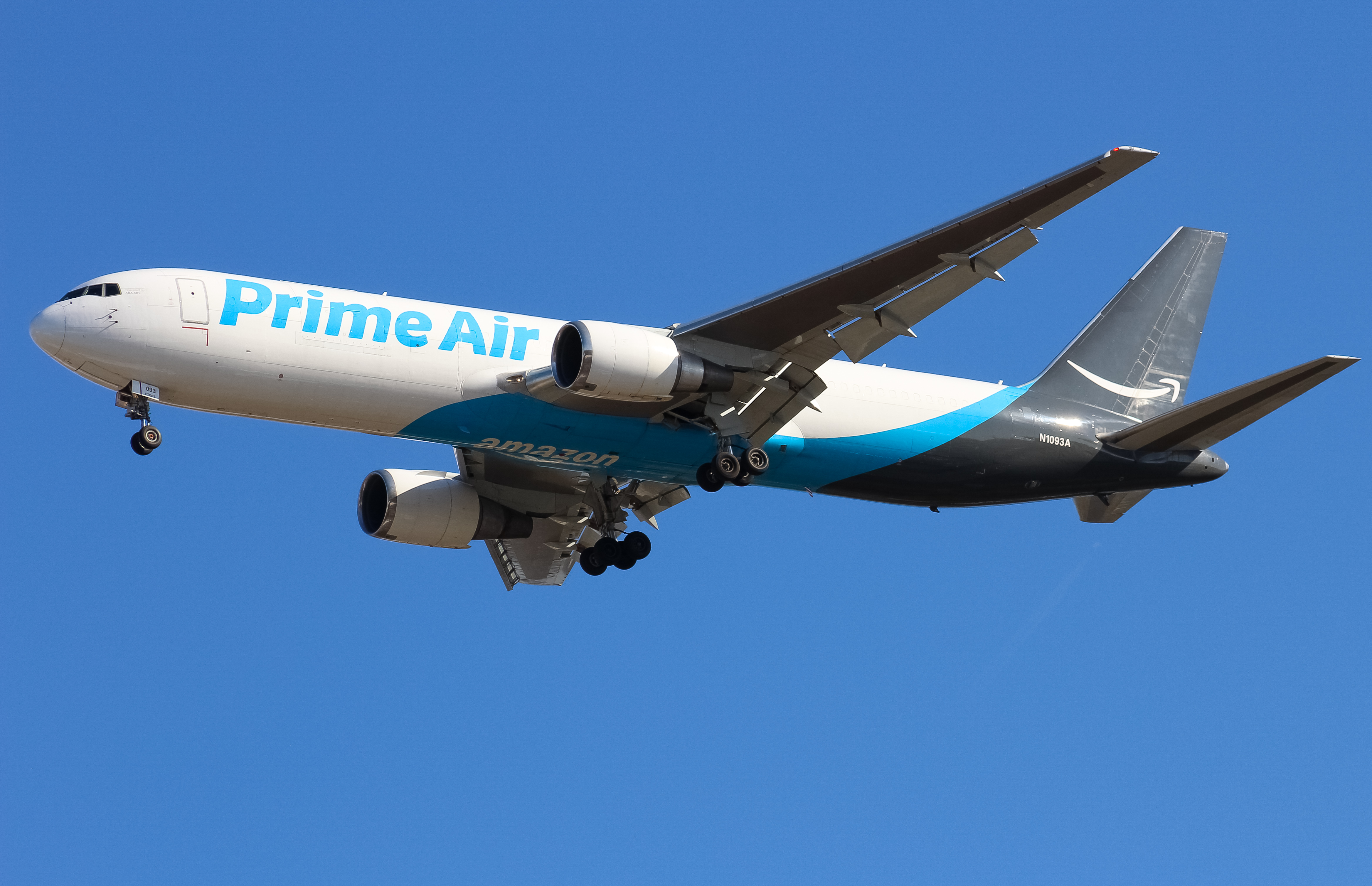 Full size: Prime Air Boeing 767-300F N1093A at Cincinnati/Northern Kentucky International Airport