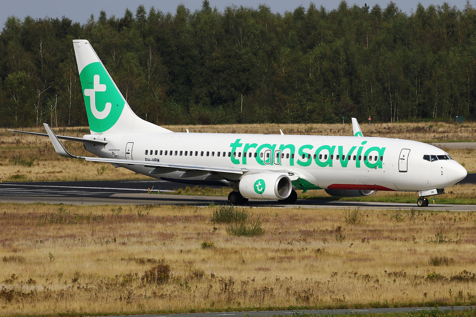 Full size: Transavia Airlines Boeing 737-800 EI-HBM at Eindhoven Airport