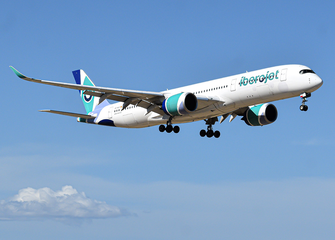 Full size: Iberojet Airbus A350-900 EC-NGY at San Jose del Cabo Los Cabos International Airport