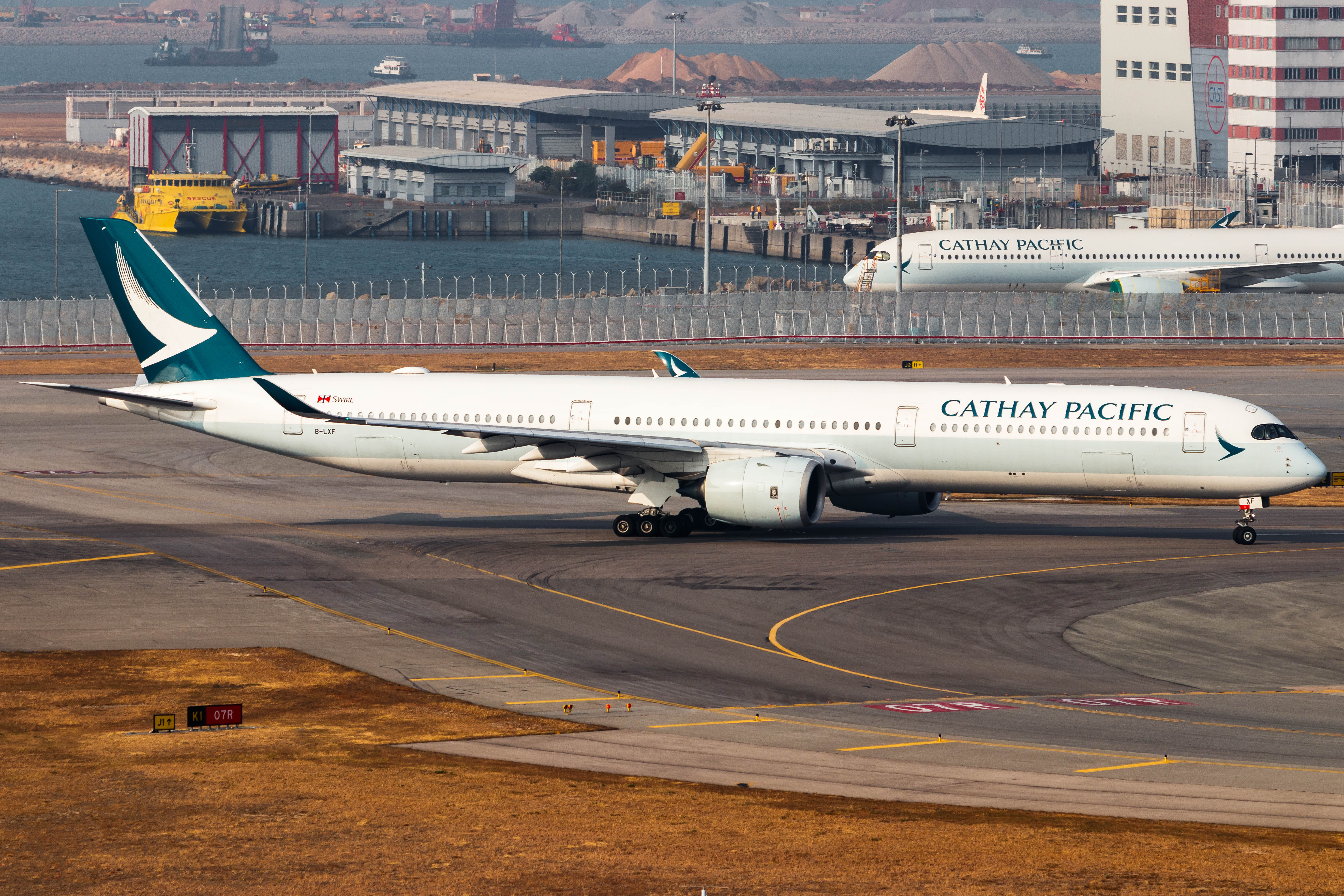 Full size: Cathay Pacific Airbus A350-1000 B-LXF at Hong Kong International Airport