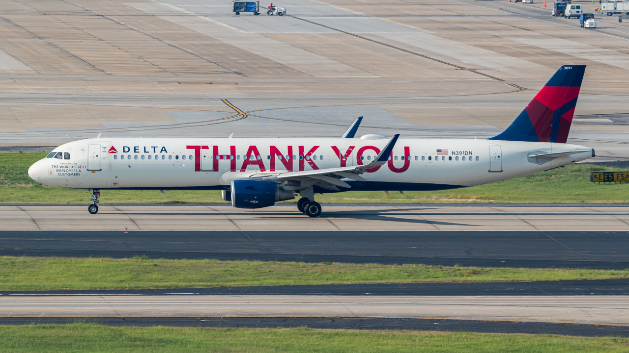 Full size: Delta Airlines Airbus A321-200 N391DN at Hartsfield-Jackson Atlanta International Airport