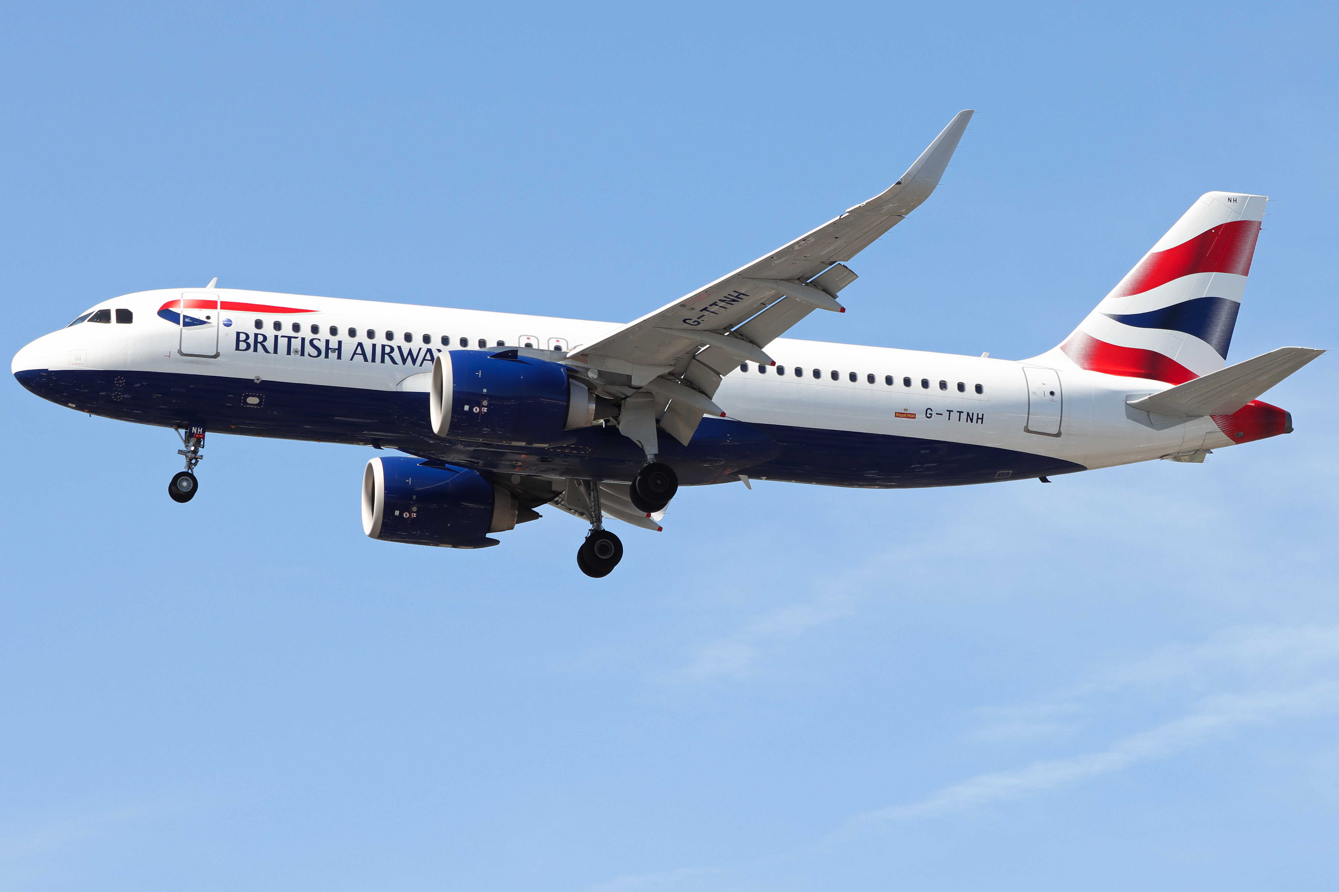 Full size: British Airways Airbus A320NEO G-TTNH at London Heathrow International Airport