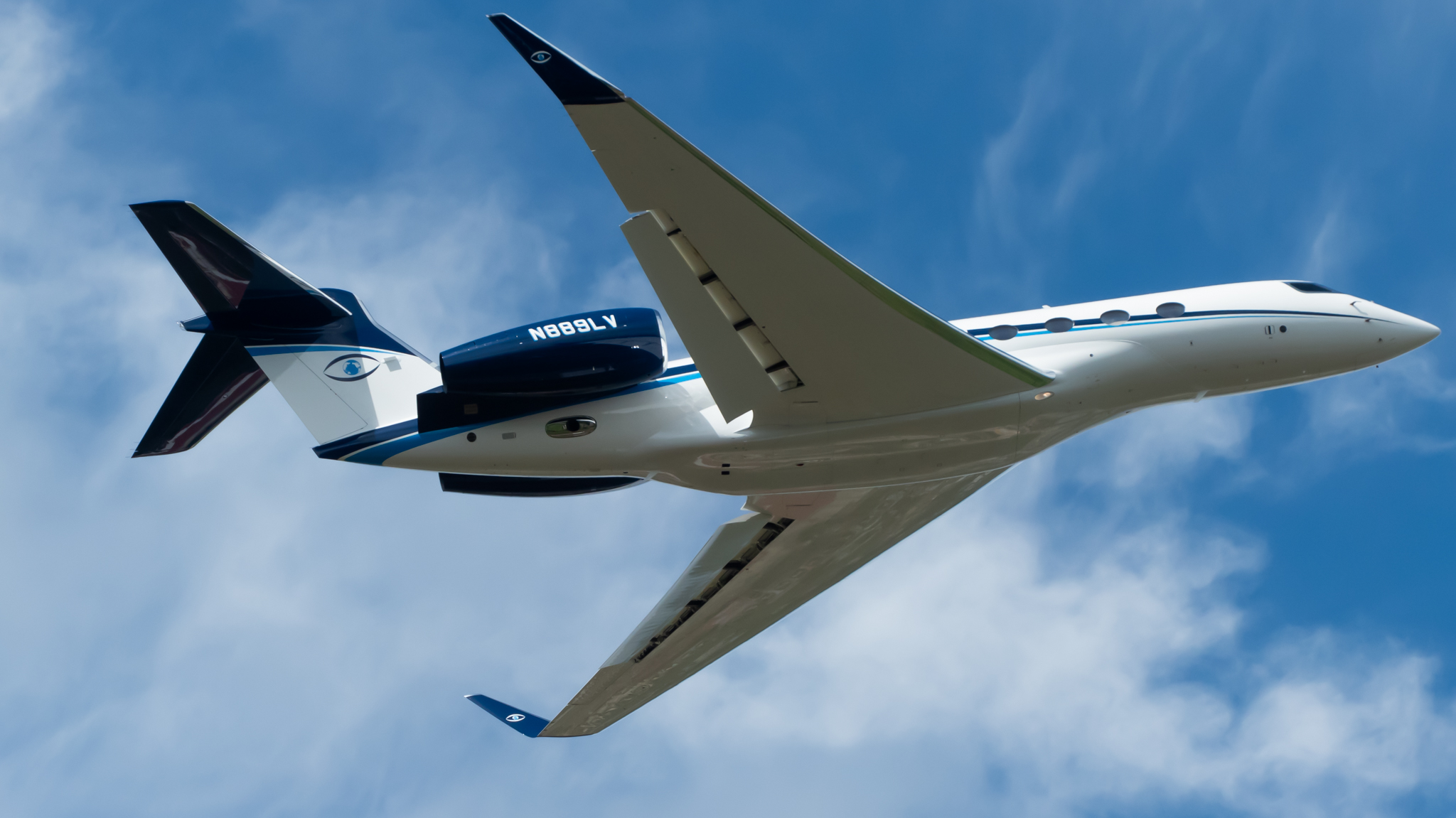 Full size: PRIVATE Gulfstream G650ER N889LV at Belize City Philip S. W. Goldson International Airport