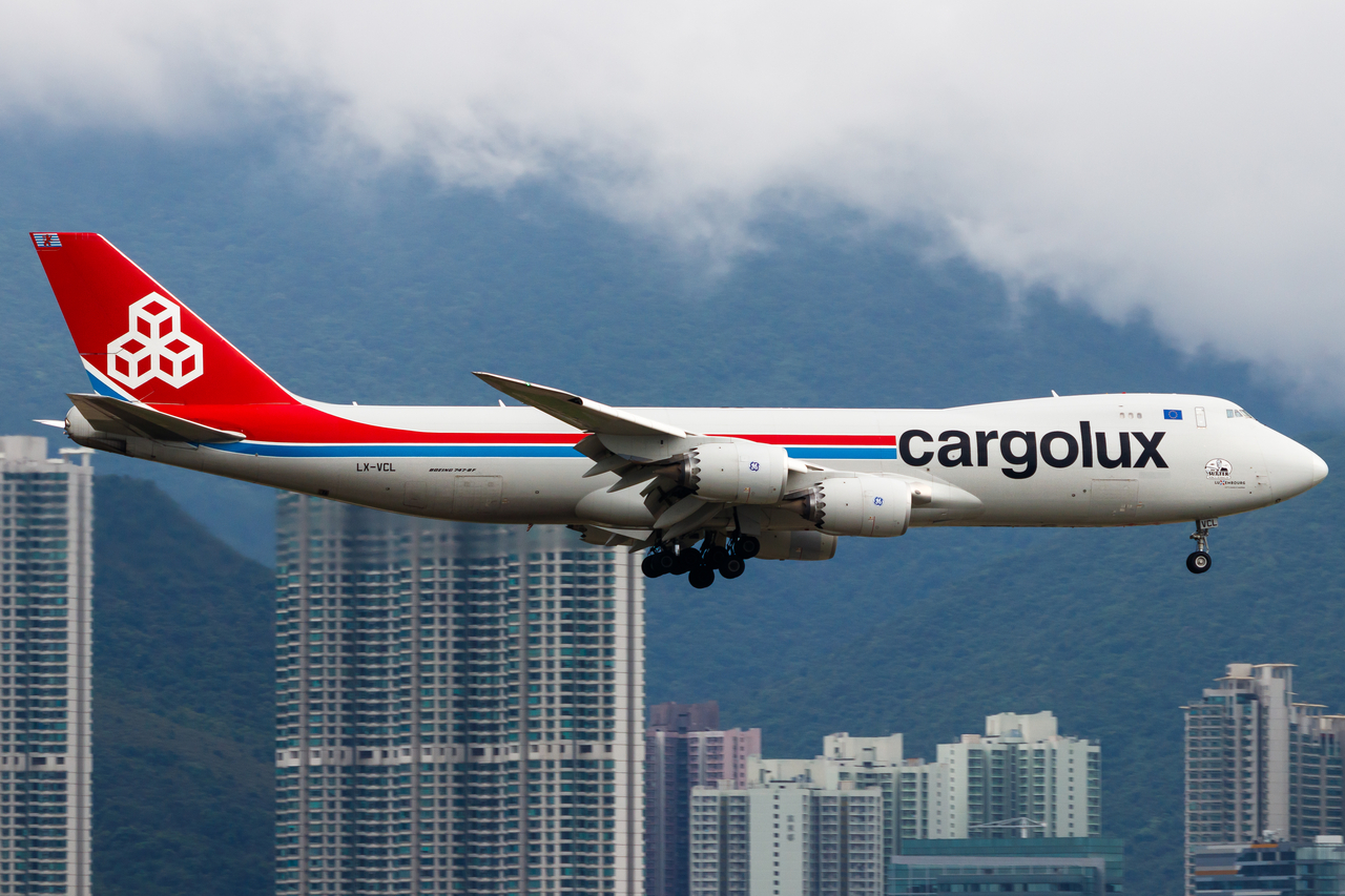 Full size: CargoLux Boeing 747-8F LX-VCL at Hong Kong International Airport