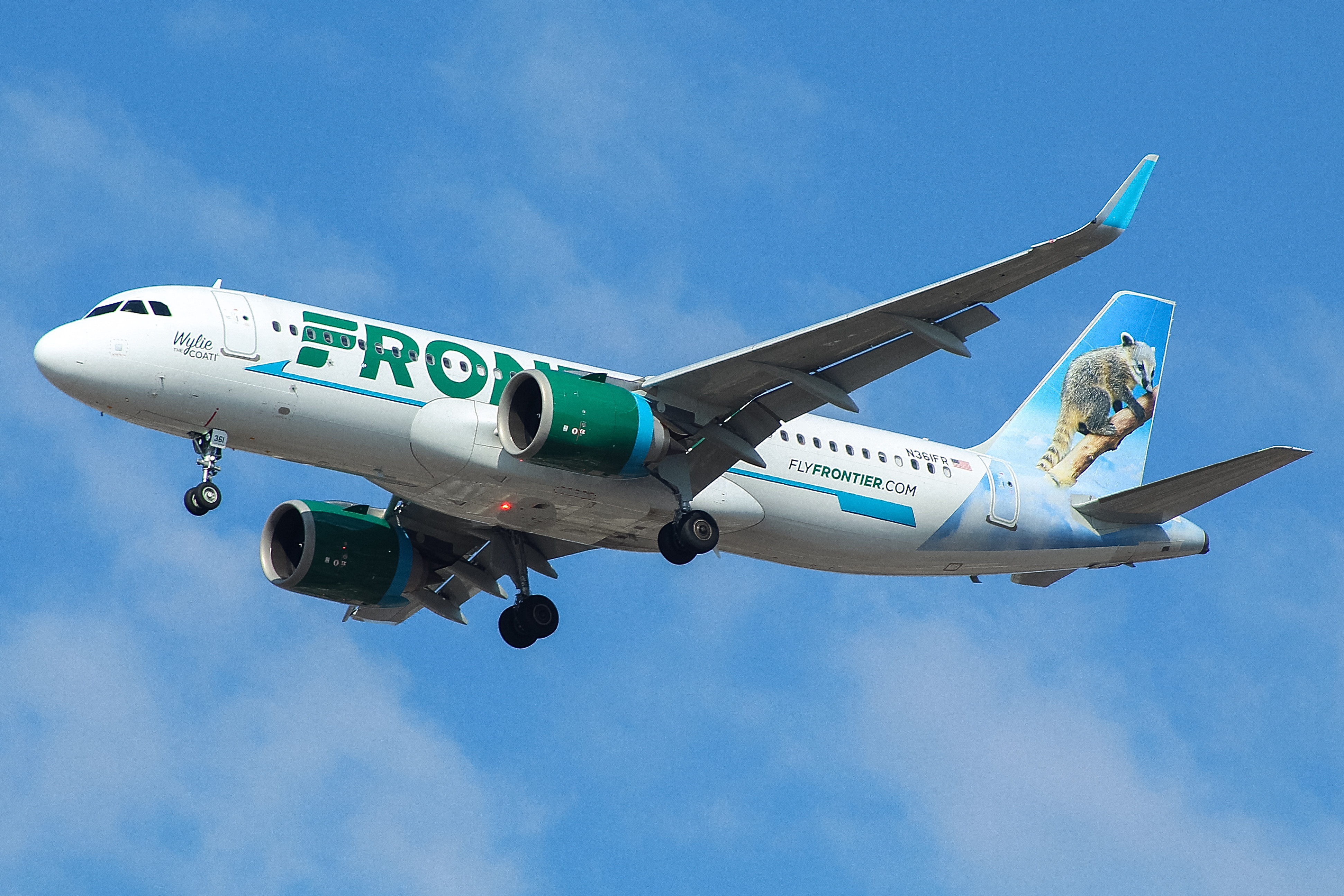 Full size: Frontier Airlines Airbus A320NEO N361FR at Chicago O'Hare International Airport