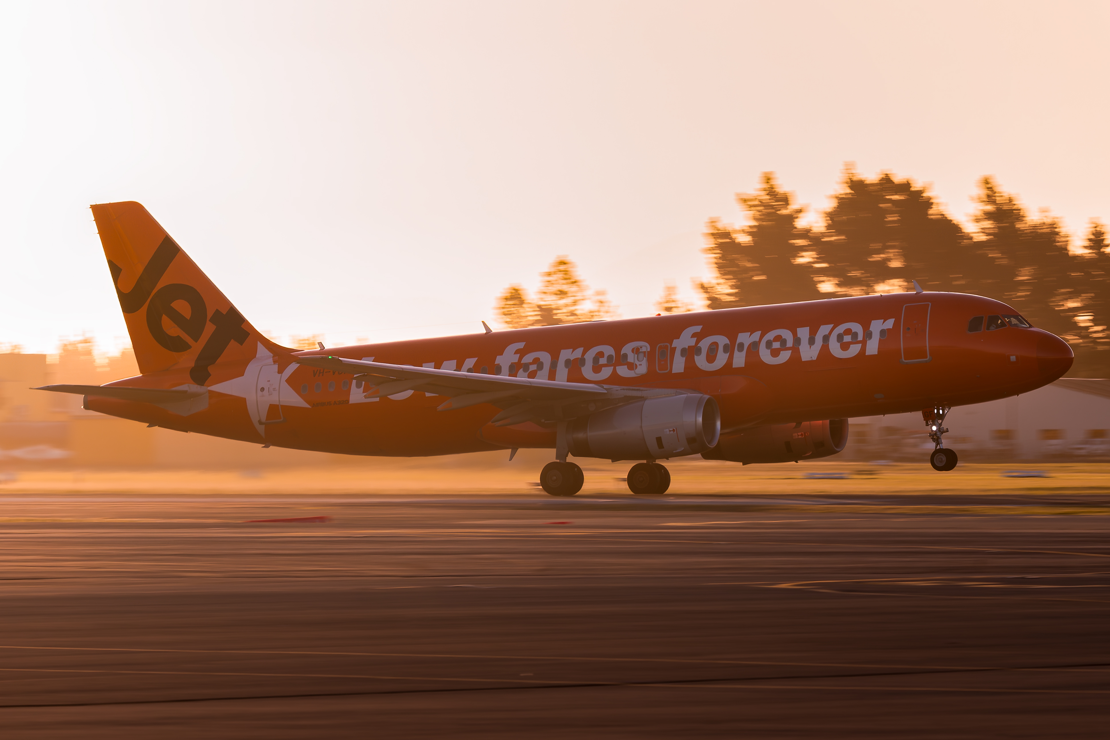 Full size: Jetstar Airways Airbus A320 VH-VGF at Christchurch International Airport